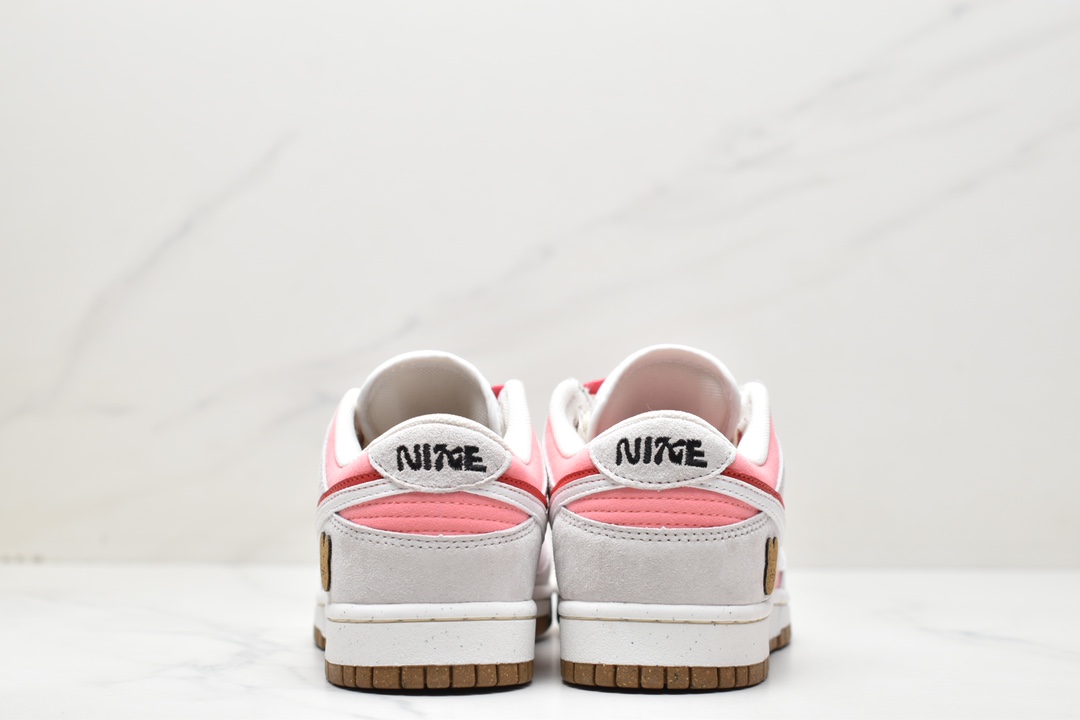 SB Dunk Low SE”85 Double Swoosh/Grey/Pink/Rabbit”backboard shoes ”suede light gray pink double hook rabbit” DO9457-117-Top High Quatity Cheap Sneakers Fashion Clothing Clothes Bags handbags Shoes of all Brand wholesale With The best Quality And Beautiful Price from China Factory Chinese suppliers wholesaler seller SB Dunk Low SE”85 Double Swoosh/Grey/Pink/Rabbit”backboard shoes ”suede light gray pink double hook rabbit” DO9457-117