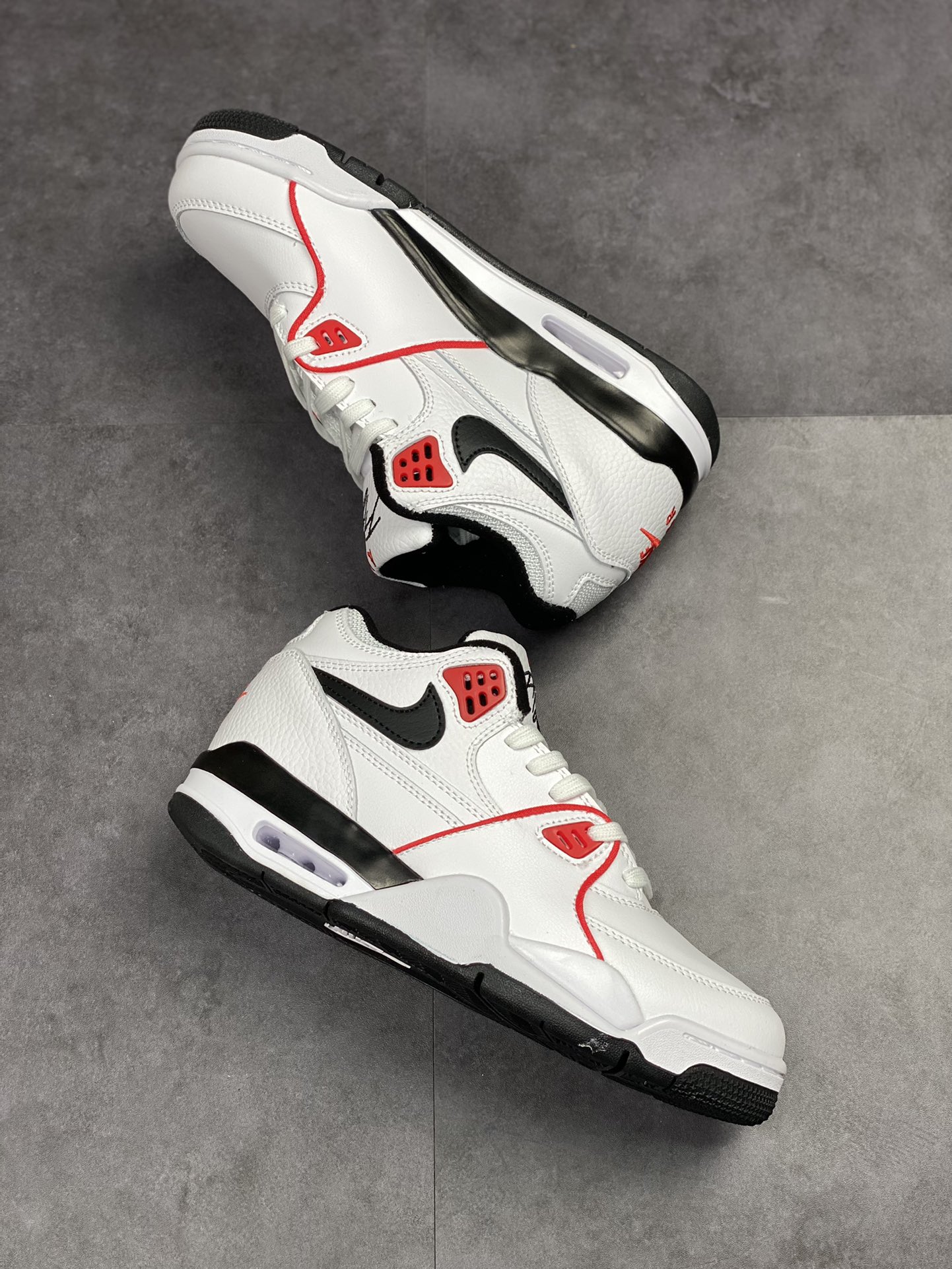 240 Nike Air Flight 89 皮革高帮复古篮球鞋  FD9928-101
