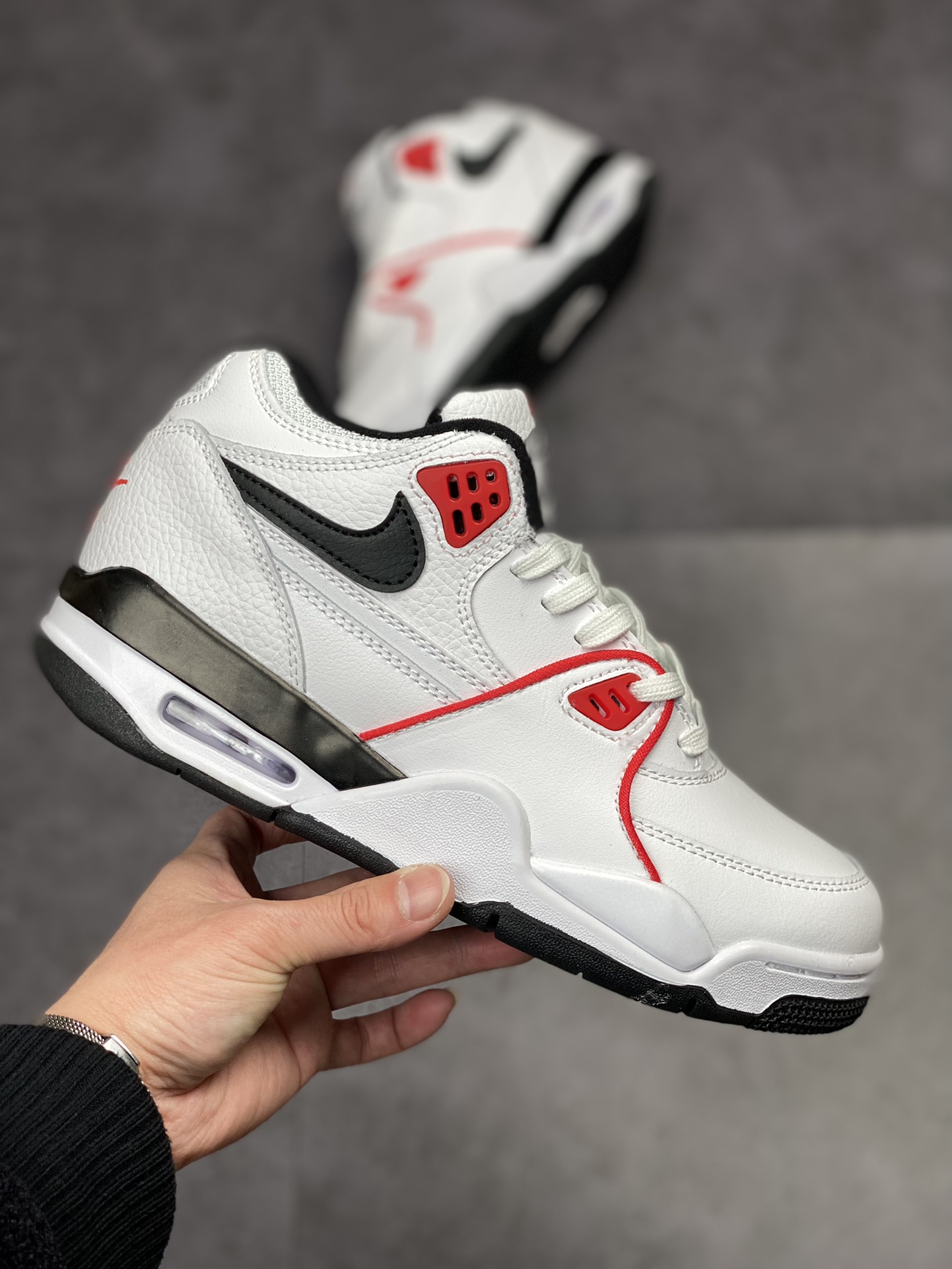 240 Nike Air Flight 89 皮革高帮复古篮球鞋  FD9928-101