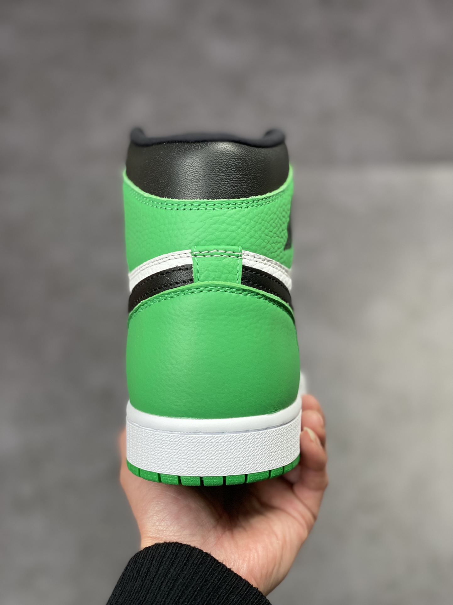 260  Air Jordan 1 High OG ”Lucky Green” 黑绿脚趾 DZ5485-031