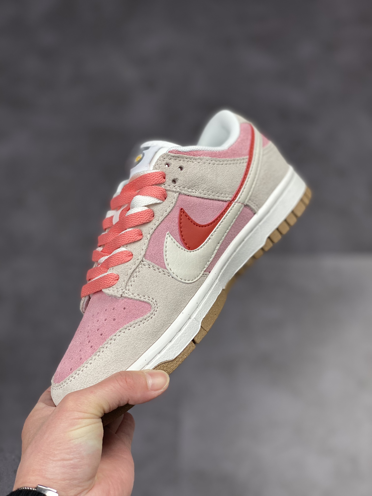 260 Nike Dunk Low SE CNY 兔年限定 兔子饼干 DO9457-100