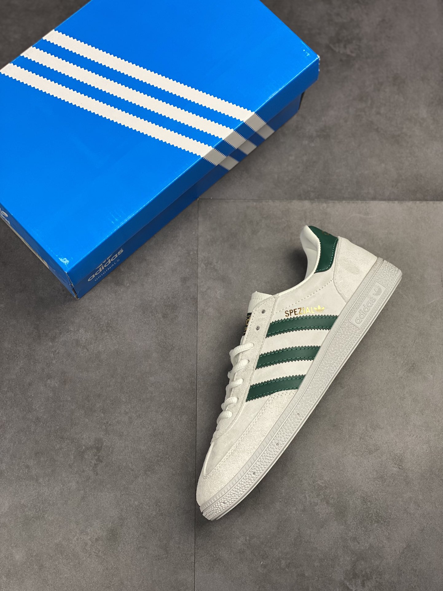 Adidas Handball Spezial classic suede retro casual sneakers BD7636