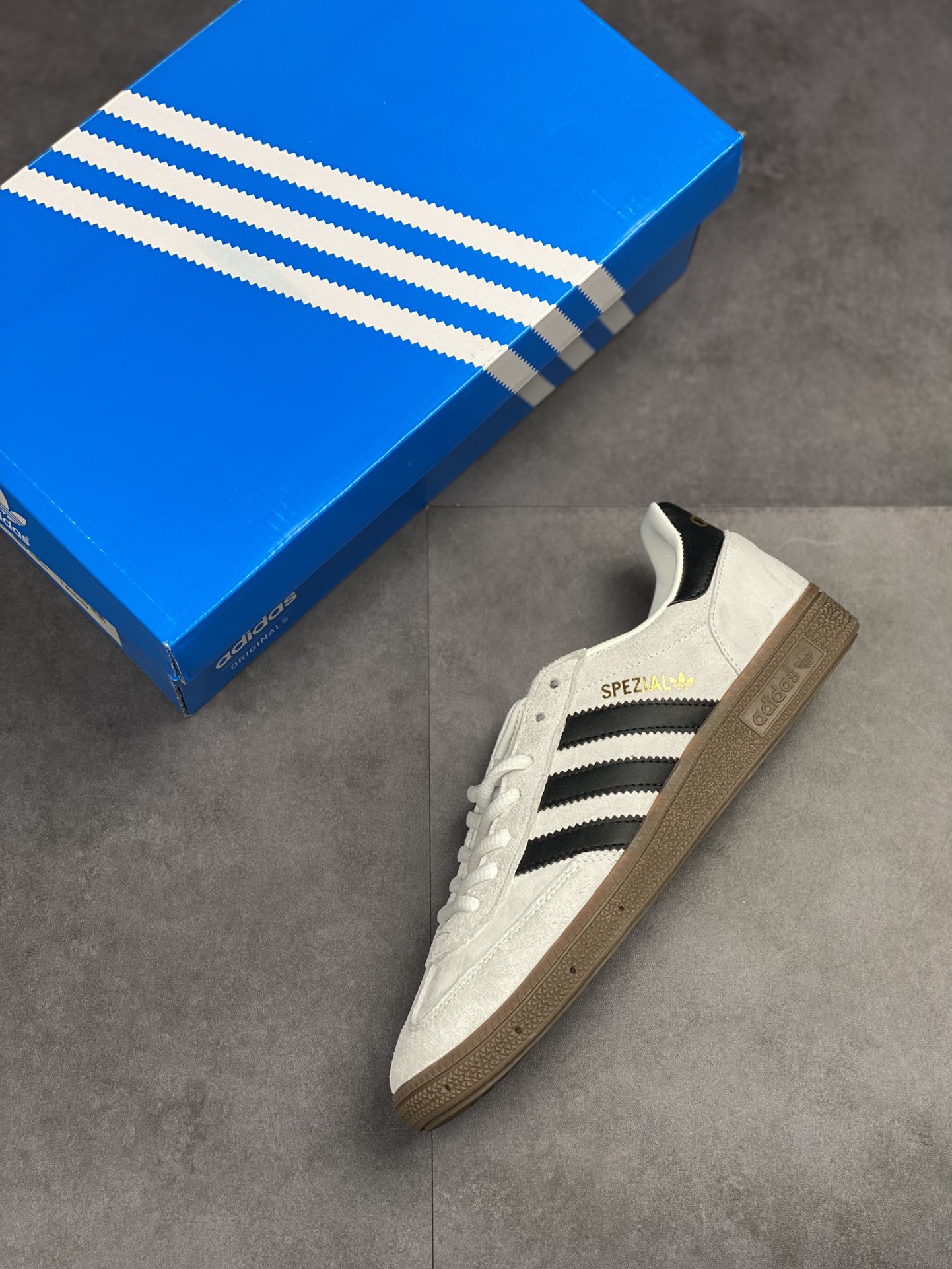 Adidas Handball Spezial classic suede retro casual sneakers BD7631