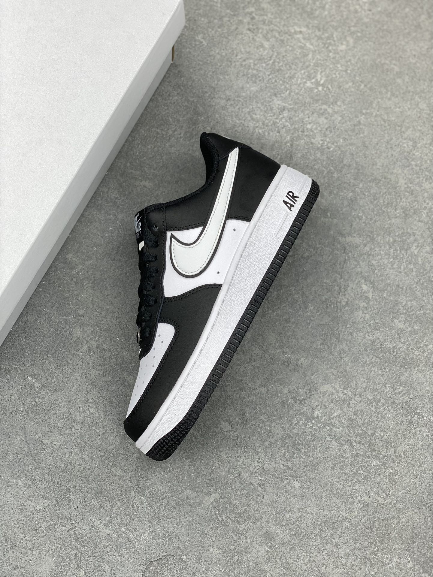 Nike Air Force 1 '07 Low 'Panda' Black/White Casual Sneakers DV0788-001 8 i1677263734 9929 6