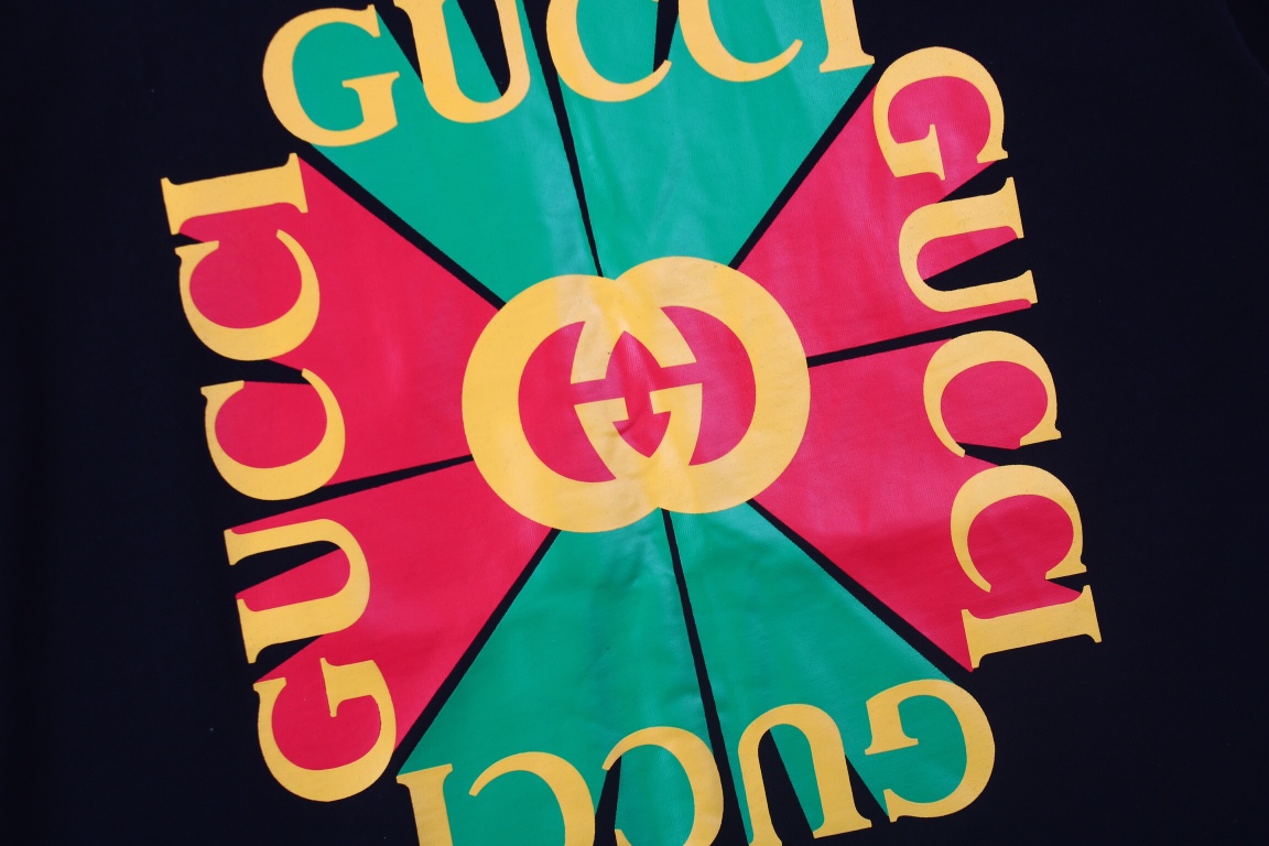 Gucci 古驰 22fw 红绿方块logo印花短袖 OS落肩版型