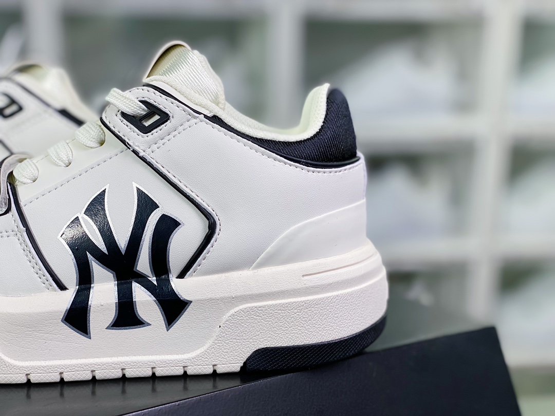 New York Yankees x [MLB] Chunky Liner Basic Mid Senior Shoes ”Velcro White and Black NY Print” 3ASXLMB3N-GP002C