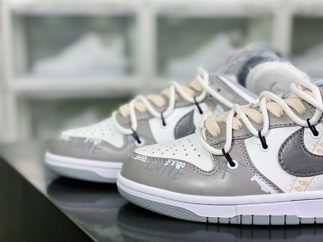 SB Dunk Low ”Fog Blue/White” dunk series low-top casual sports skateboard shoes DJ6188-100