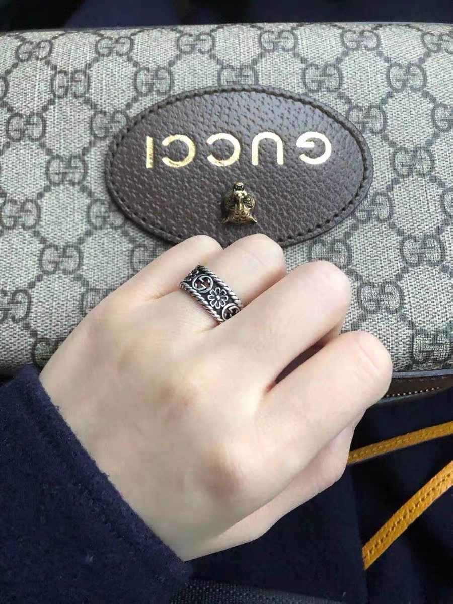 NO:102292,Gucci sterling silver double G flower hollow ring width 8.5mm code R0001 Size 10# 12# 14# 16# 18# 20# 22# 24#, Gucci ring, gucci, gucci, ring, pure silver19860909Gucci古驰纯银双G花朵镂空戒指 宽度8.5mm 编码R0001 尺寸10# 12# 14# 16# 18# 20# 22# 24#,古驰戒指,gucci,gucci,ring,pure silver,Jewelry