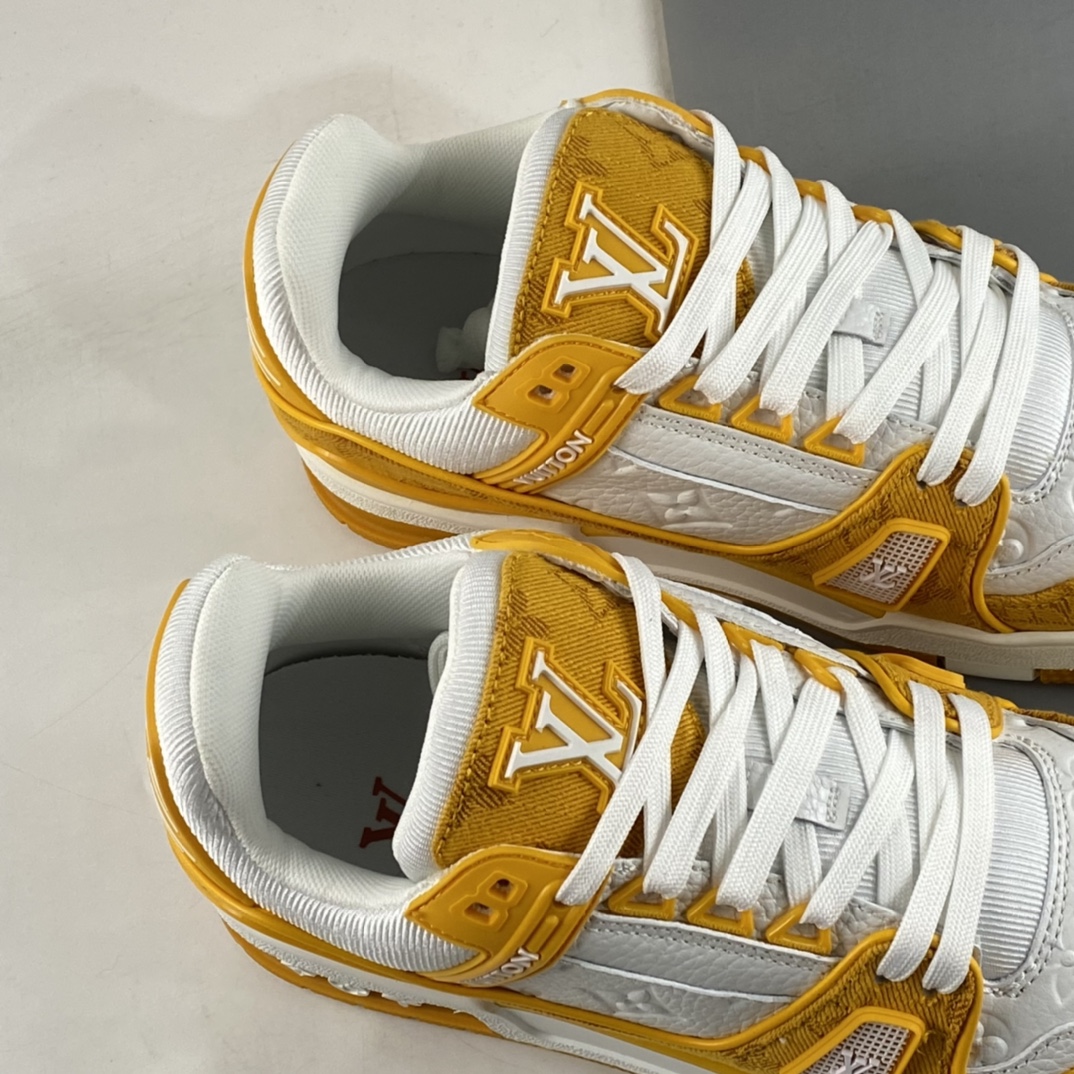 P320  驴牌 LV Arch Light Sneaker 运动鞋系列