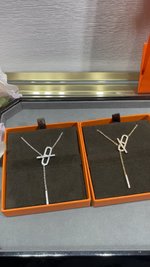Hermes AAAAA
 Jewelry Necklaces & Pendants