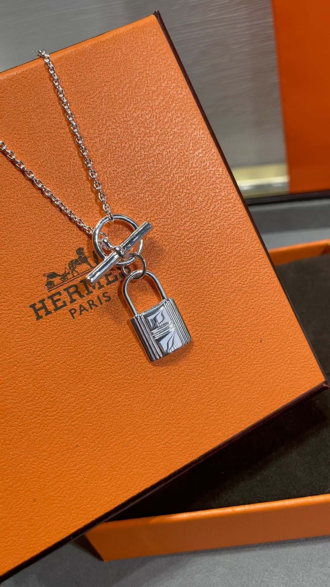 best website for replica
 Hermes Jewelry Necklaces & Pendants