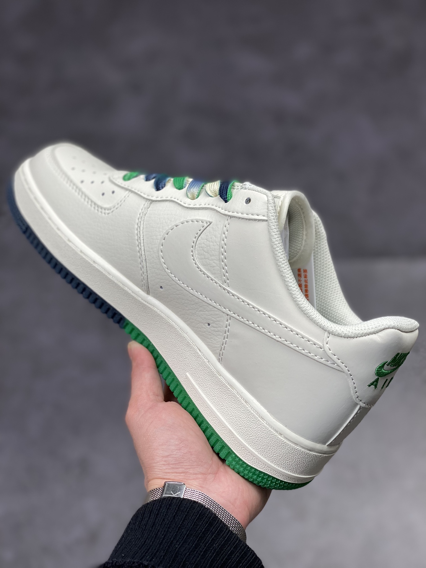 250 Nike Air Force 1 Low 07 DD5969-899