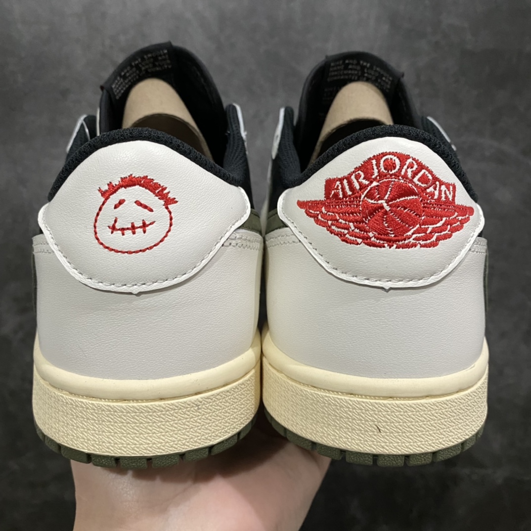 图片[7]-外贸大厂出品Air Jordan 1 x Travis Scott AJ1绿倒钩低帮5.0 货号：DZ4137-106n全鞋原厂皮 皮料质感卡色与原鞋一致n清洁度 鞋型 刺绣 都不错 正确打蜡鞋带n总体这款品质在第一梯队，这个工厂刚开始做倒钩系列，后续细节品质也会陆续改进更好 尺码：36-47.5-莆田鞋批发中心