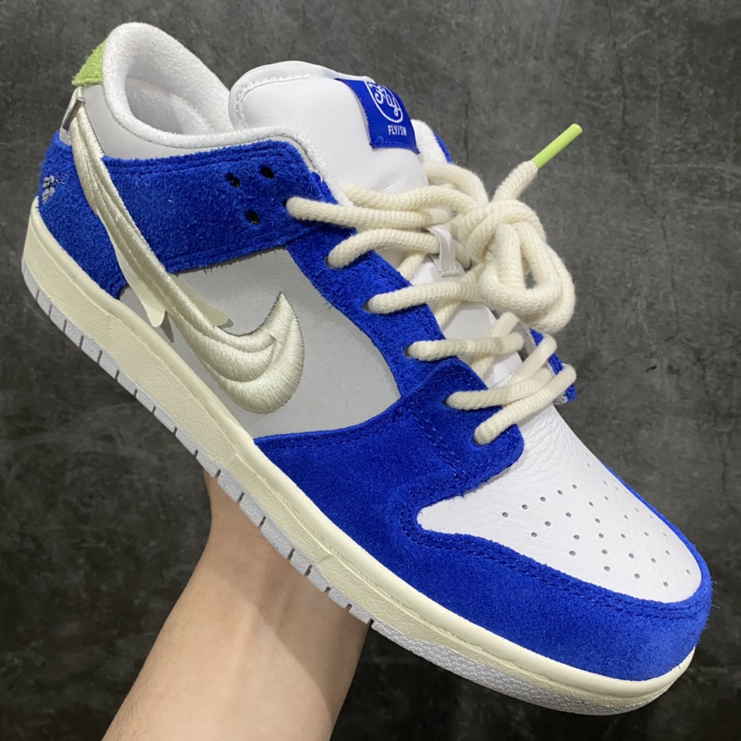 图片[3]-Top纯原版本 Fly Streetwear x NK SB Dunk Low 联名款低帮休闲板鞋 DQ5130-400国内一线头部大厂出品 全新楦头 知名厂牌同源 品质毋庸置疑 实拍所见即所得  尺码：36 36.5 37.5 38 38.5 39 40 40.5 41 42 42.5 43 44 44.5 45 46-莆田鞋批发中心