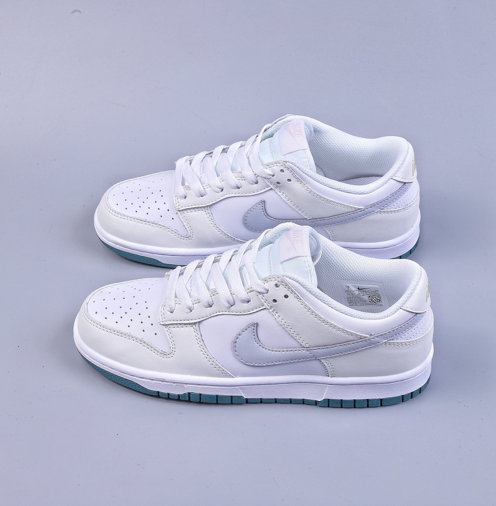 180 Nike SB Dunk Low 白绿色 SB低帮运动休闲板鞋 FD9911-101