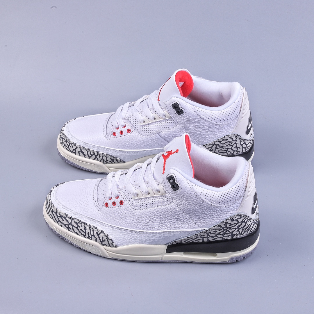 240 性价比Air Jordan 3 Retro SE ”新白水泥”AJ3 乔3 原厂数据 最新原厂底模 原厂纸板 进口”头层皮”荔枝纹，经典复刻 完美鞋型 正确大底色卡，飞人刺绣精细。 货号：DN3707-100 尺码：36 36.5 37.5 38 38.5 39 40 40.5 41 42 42.5 43 44 44.5 45 46