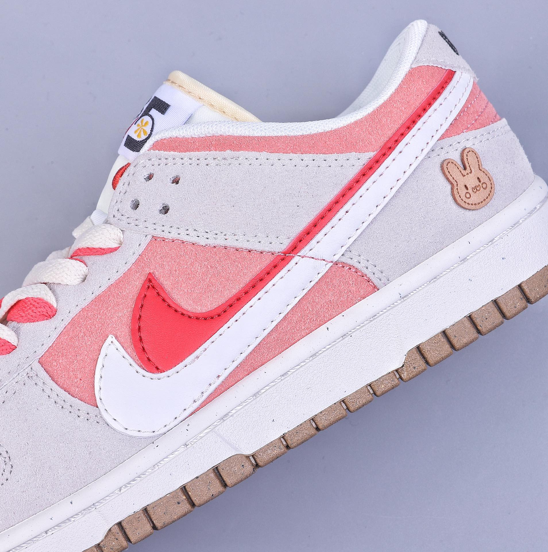 2023 Chinese Year of the Rabbit custom color matching, NK SB Dunk Low SE ”85 Double Swoosh/Grey/Pink/Rabbit” Dunk DO9457-117