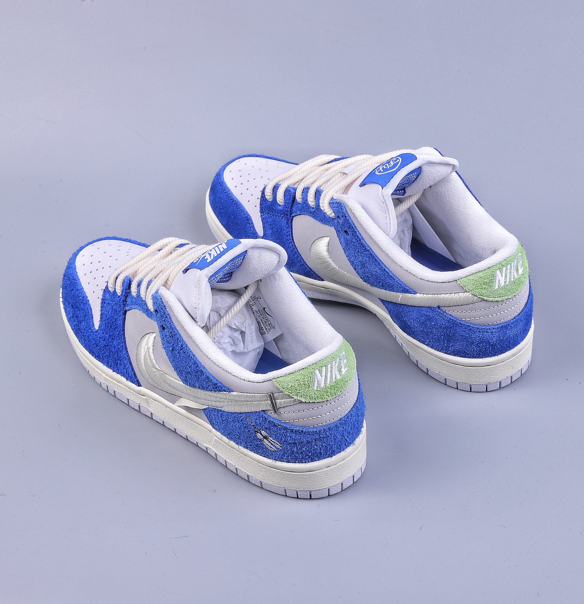 S2Fly Streetwear x Nike SB Dunk Low aaaaaaDQ5130-400