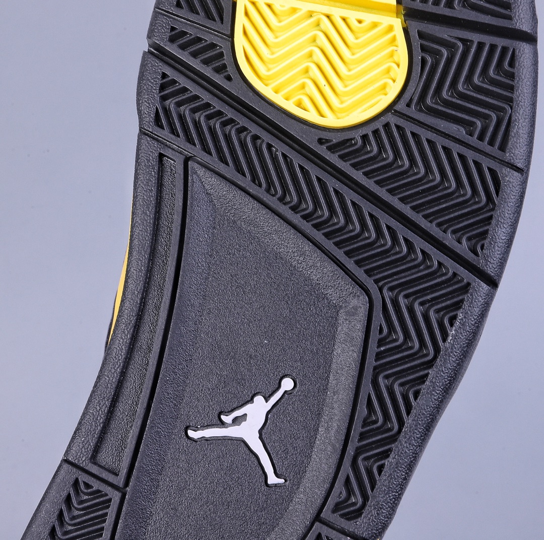 400 S2Air Jordan 4 Retro 乔丹四代”Thunder” 复刻黑黄  DH6927-017