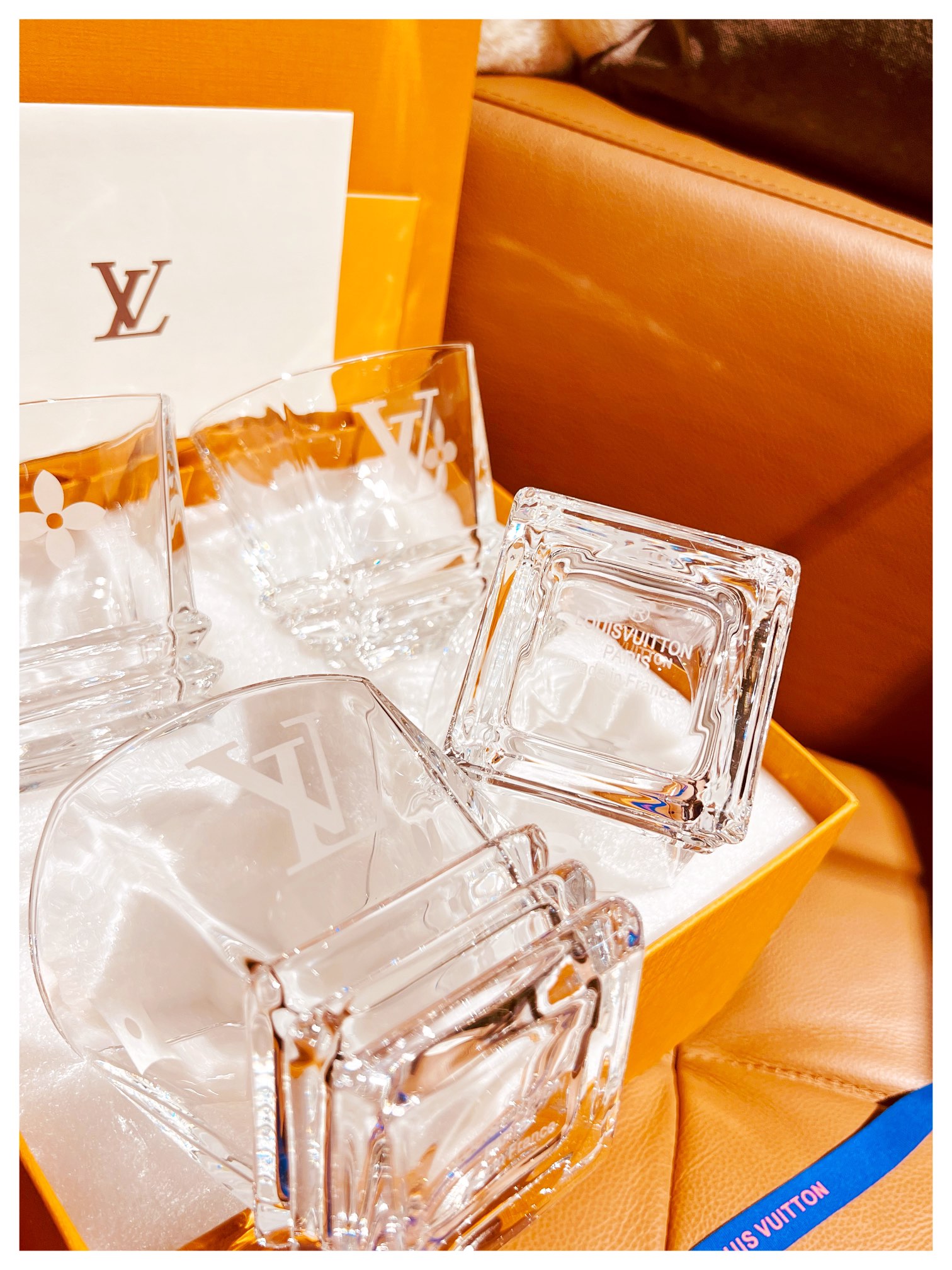 Louis Vuitton - Comprehensive 8