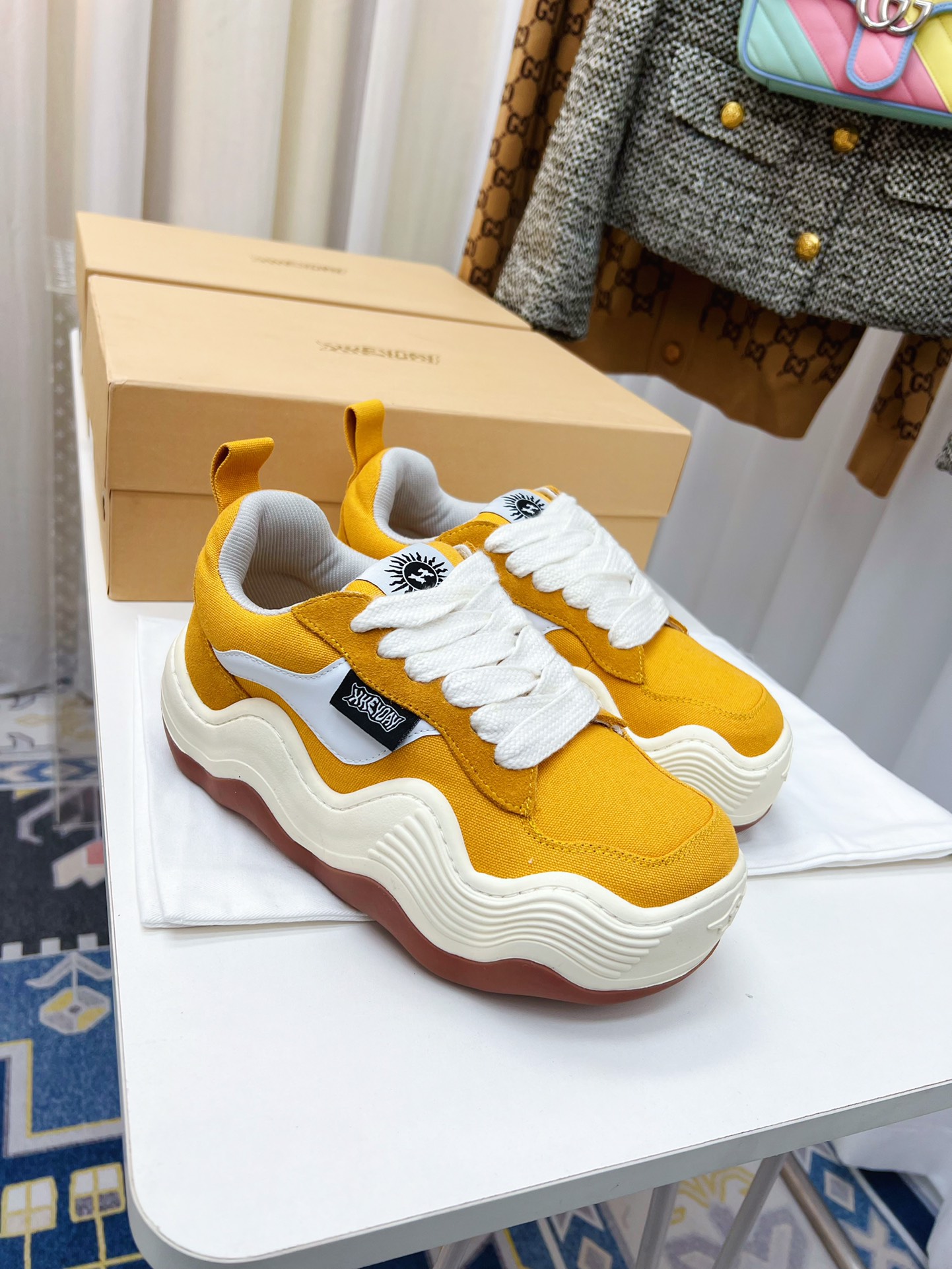 HeyDAY’s Latest Explosion: Top-level Canvas Shoes for Couples and Athletes - 图片 7