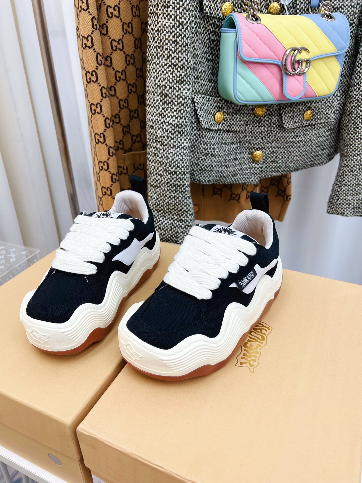 HeyDAY’s Latest Canvas Shoes: Top-level explosion with original design, comfort, and style. - 图片 4