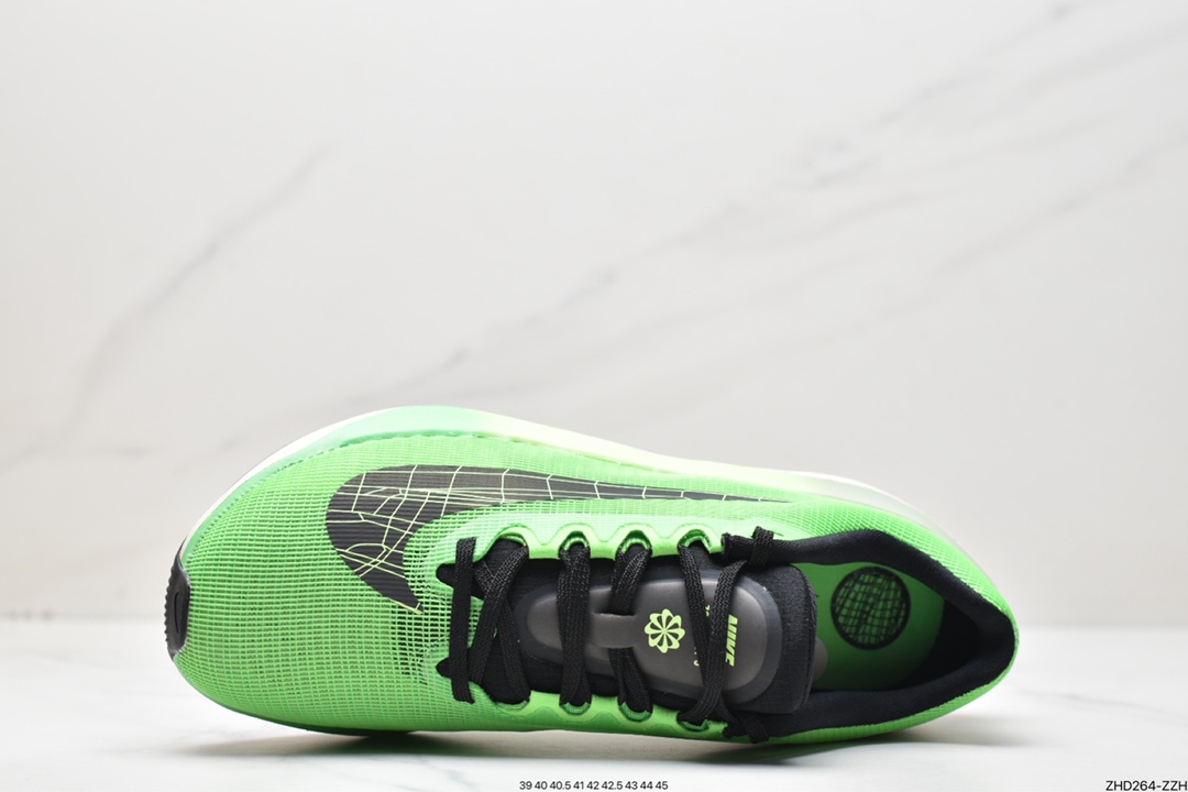 300 Zoom Fly 5 超弹轻盈跑步鞋 DZ4783-304