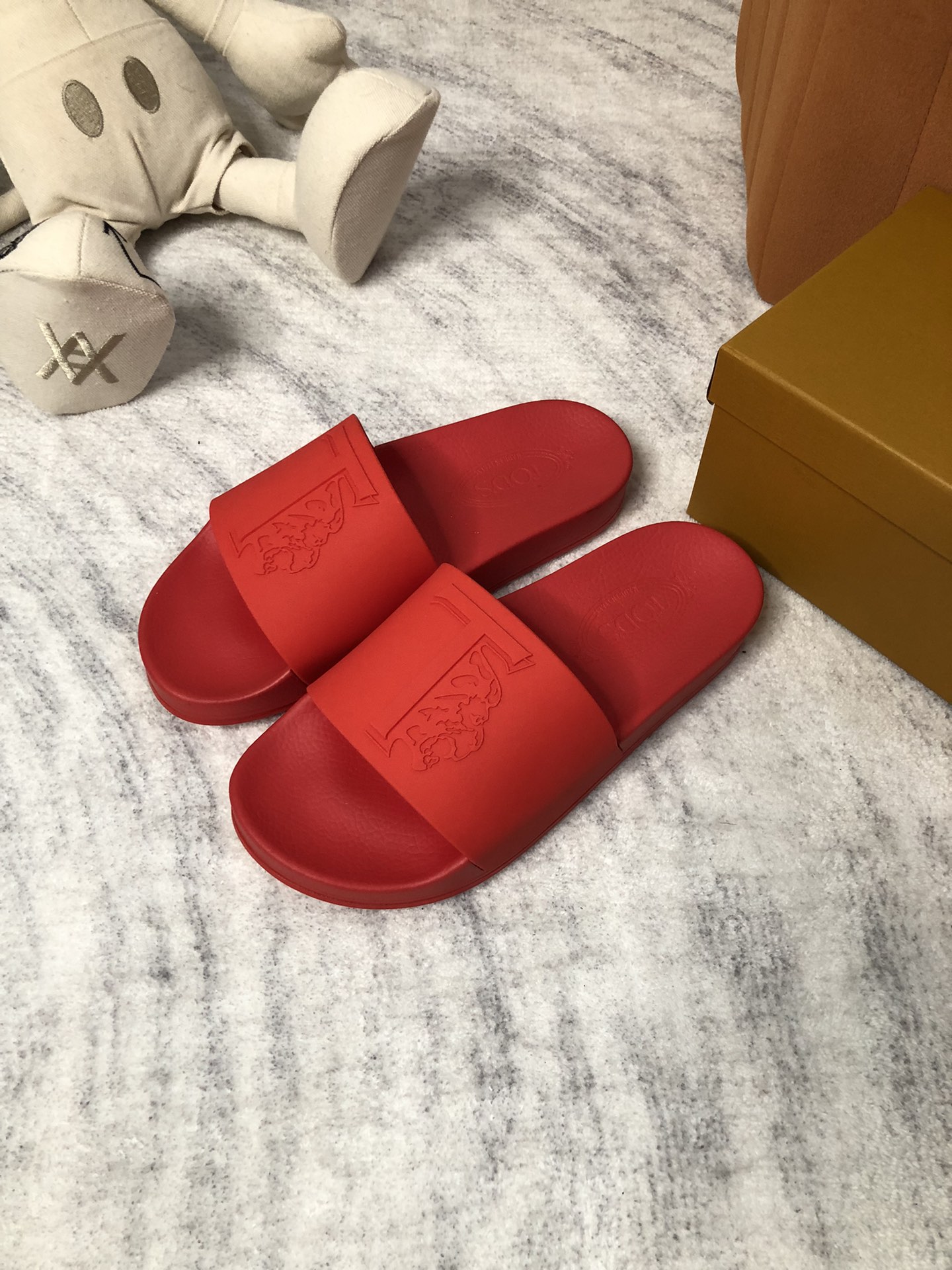 precio de fábrica TODS / Tods 2023 últimas zapatillas de los hombres, el sitio web oficial de produc
