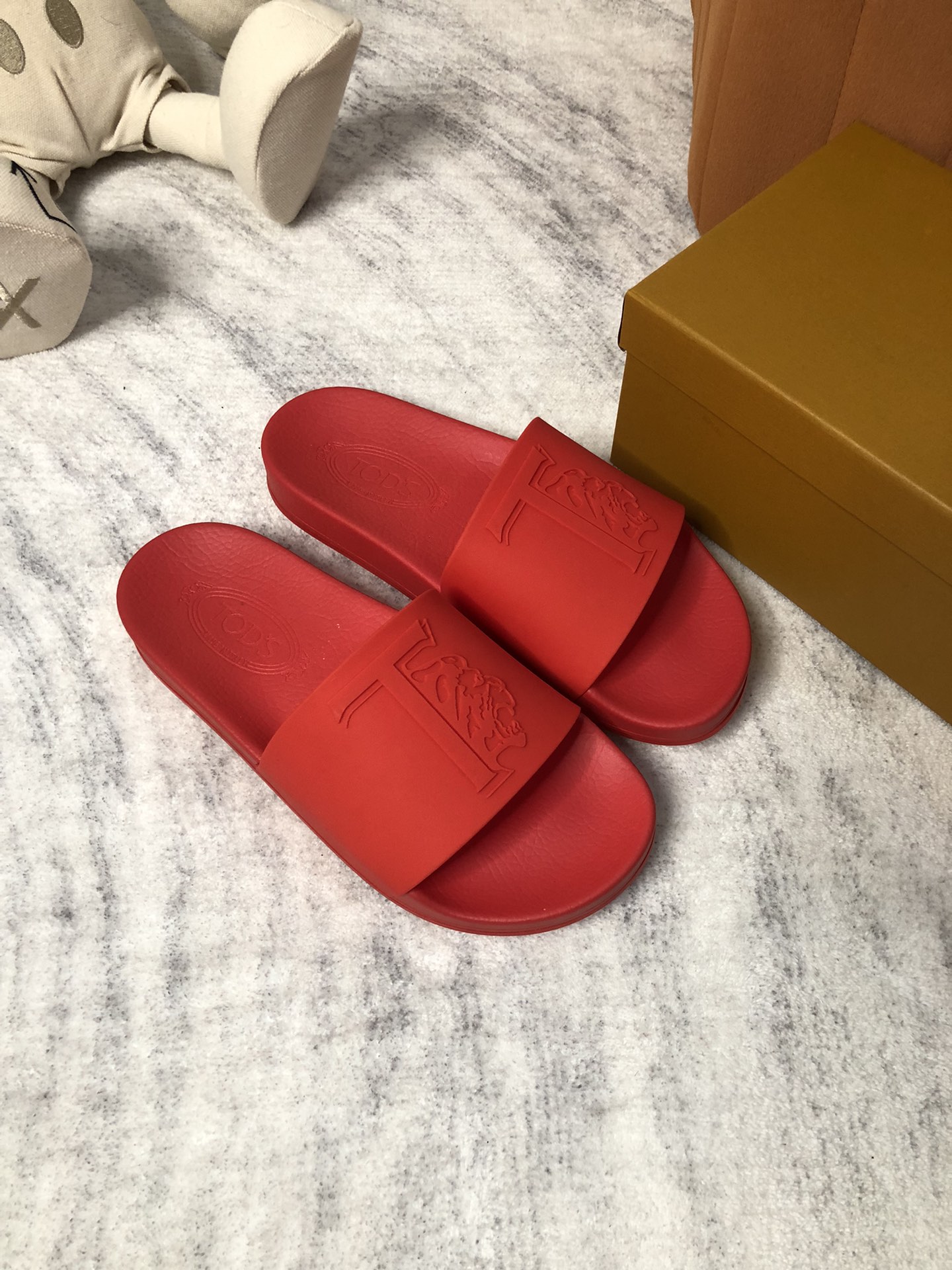 precio de fábrica TODS / Tods 2023 últimas zapatillas de los hombres, el sitio web oficial de produc