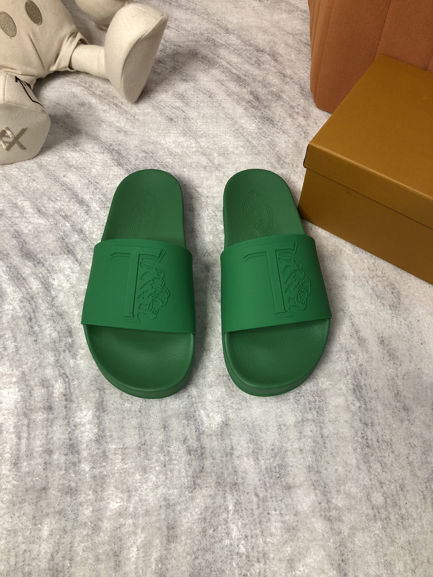 precio de fábrica TODS / Tods 2023 últimas zapatillas de los hombres, el sitio web oficial de produc
