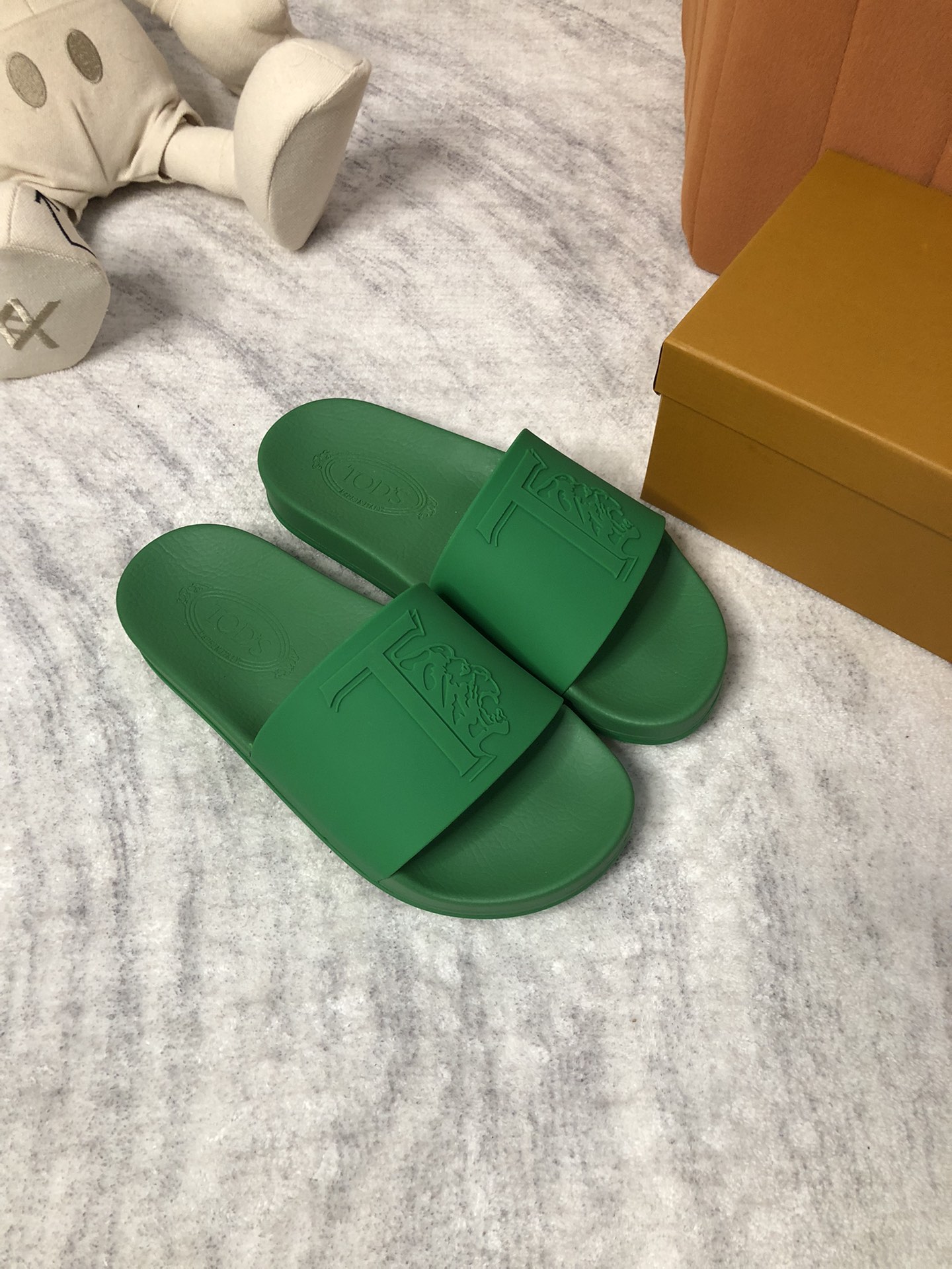 precio de fábrica TODS / Tods 2023 últimas zapatillas de los hombres, el sitio web oficial de produc