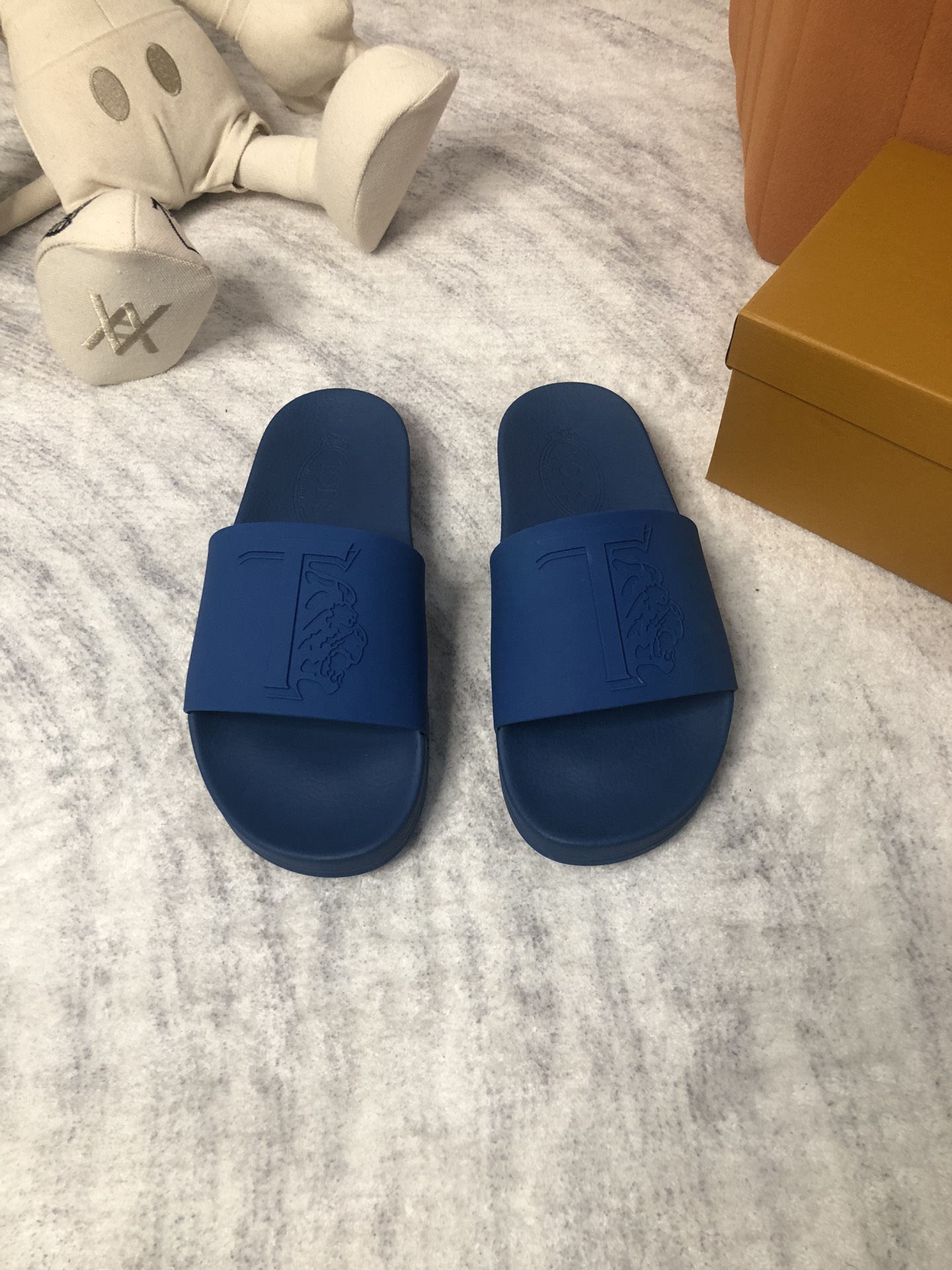 precio de fábrica TODS / Tods 2023 últimas zapatillas de los hombres, el sitio web oficial de produc