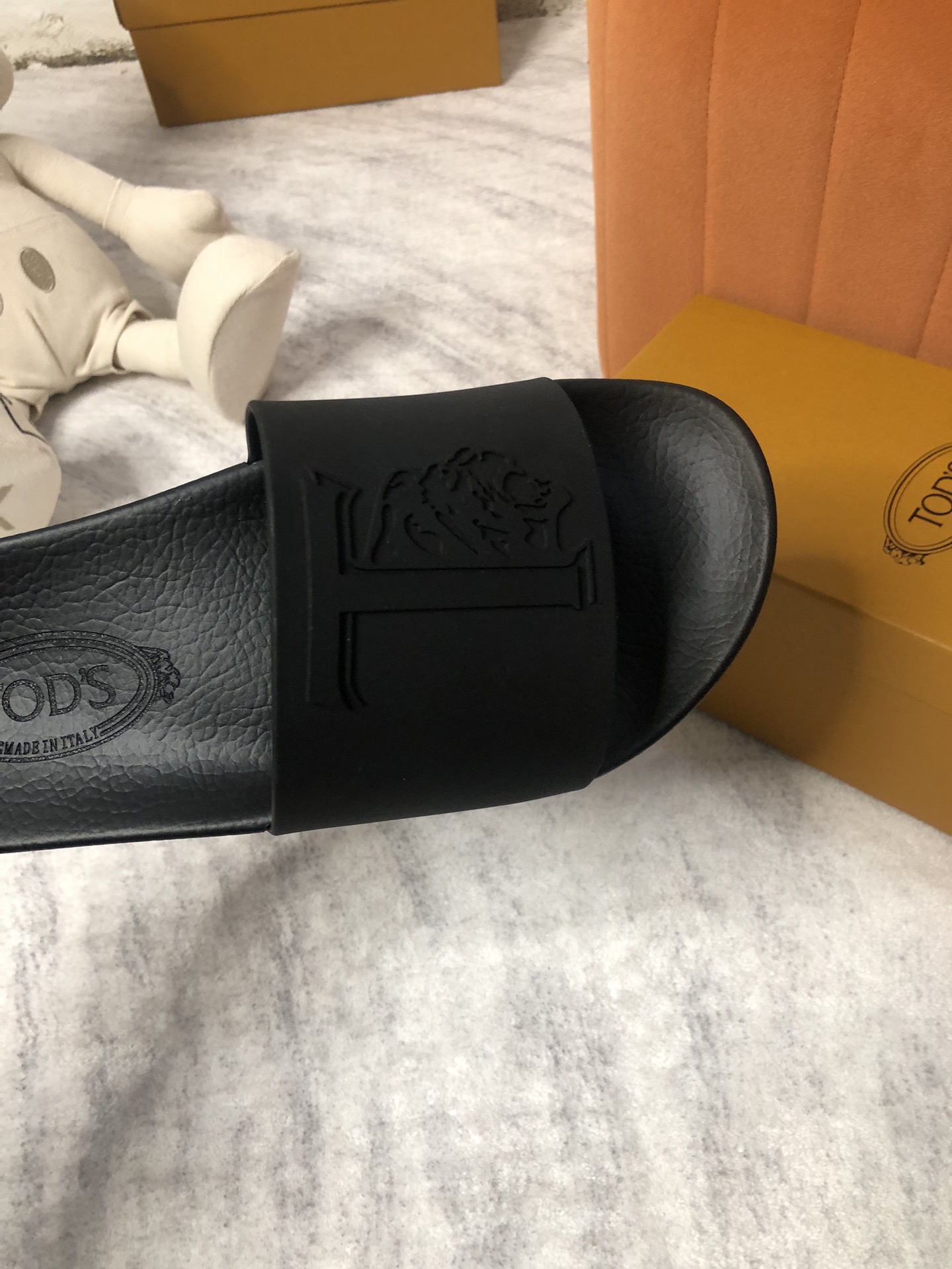 precio de fábrica TODS / Tods 2023 últimas zapatillas de los hombres, el sitio web oficial de produc
