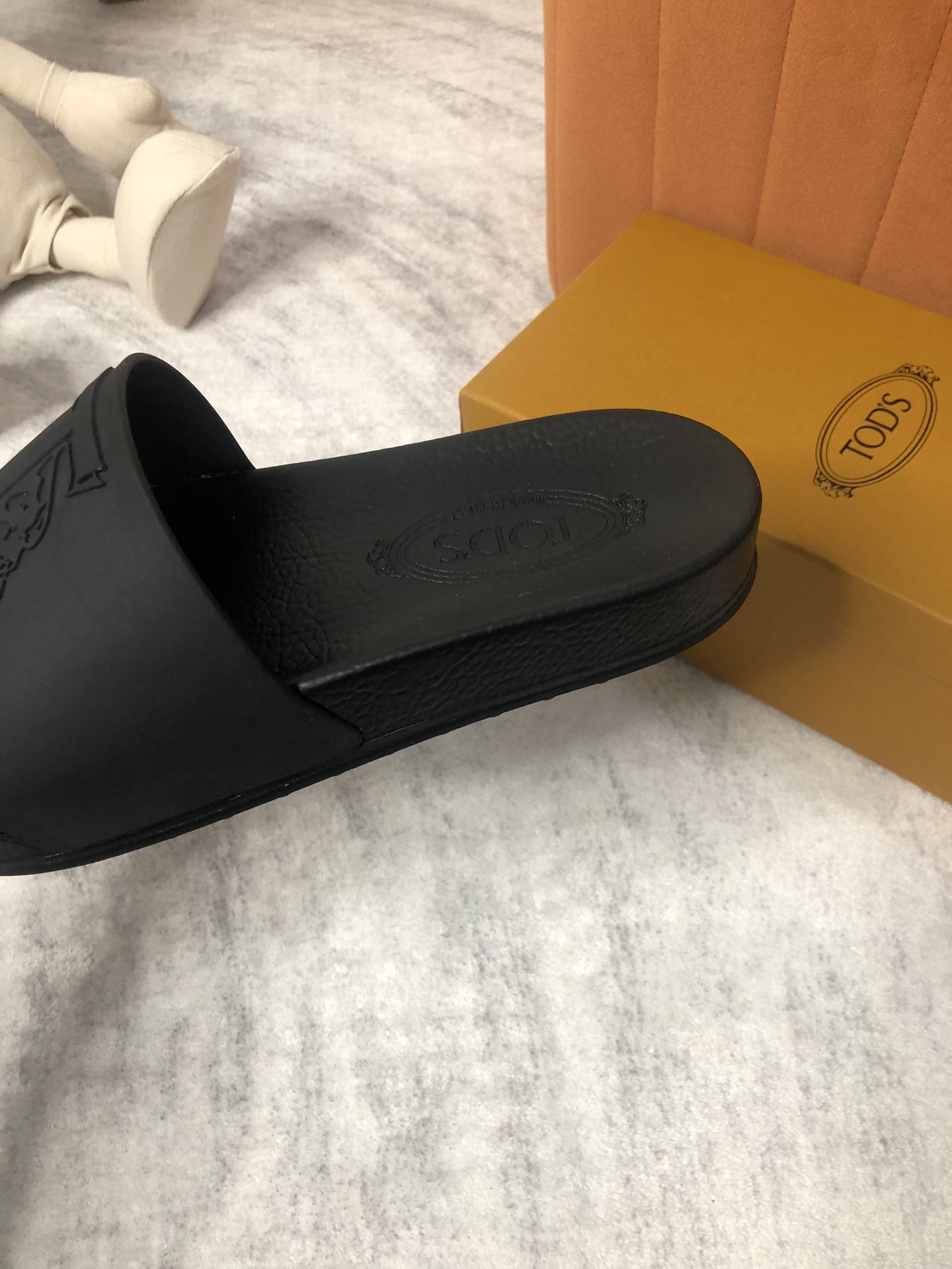 precio de fábrica TODS / Tods 2023 últimas zapatillas de los hombres, el sitio web oficial de produc