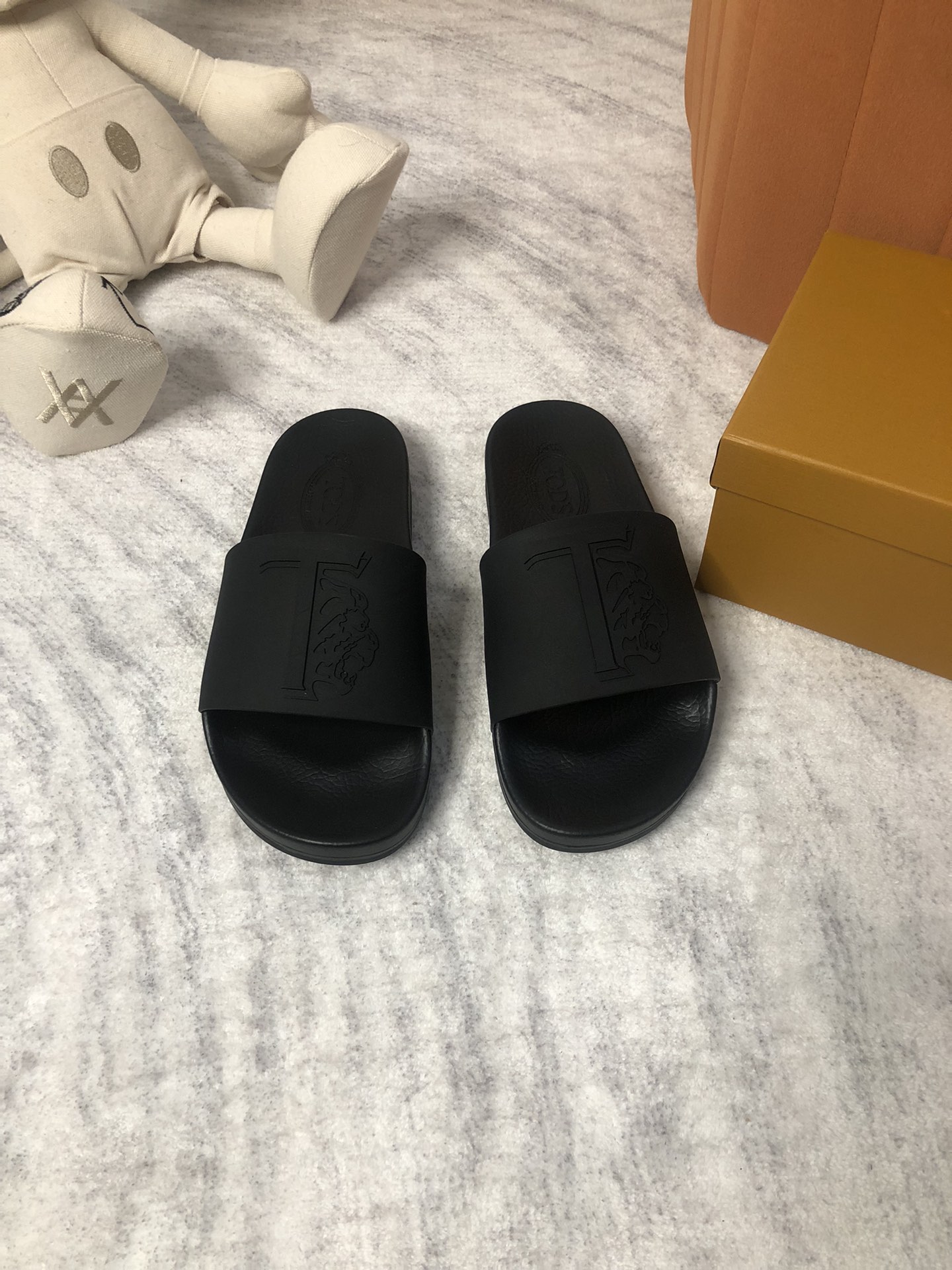 precio de fábrica TODS / Tods 2023 últimas zapatillas de los hombres, el sitio web oficial de produc
