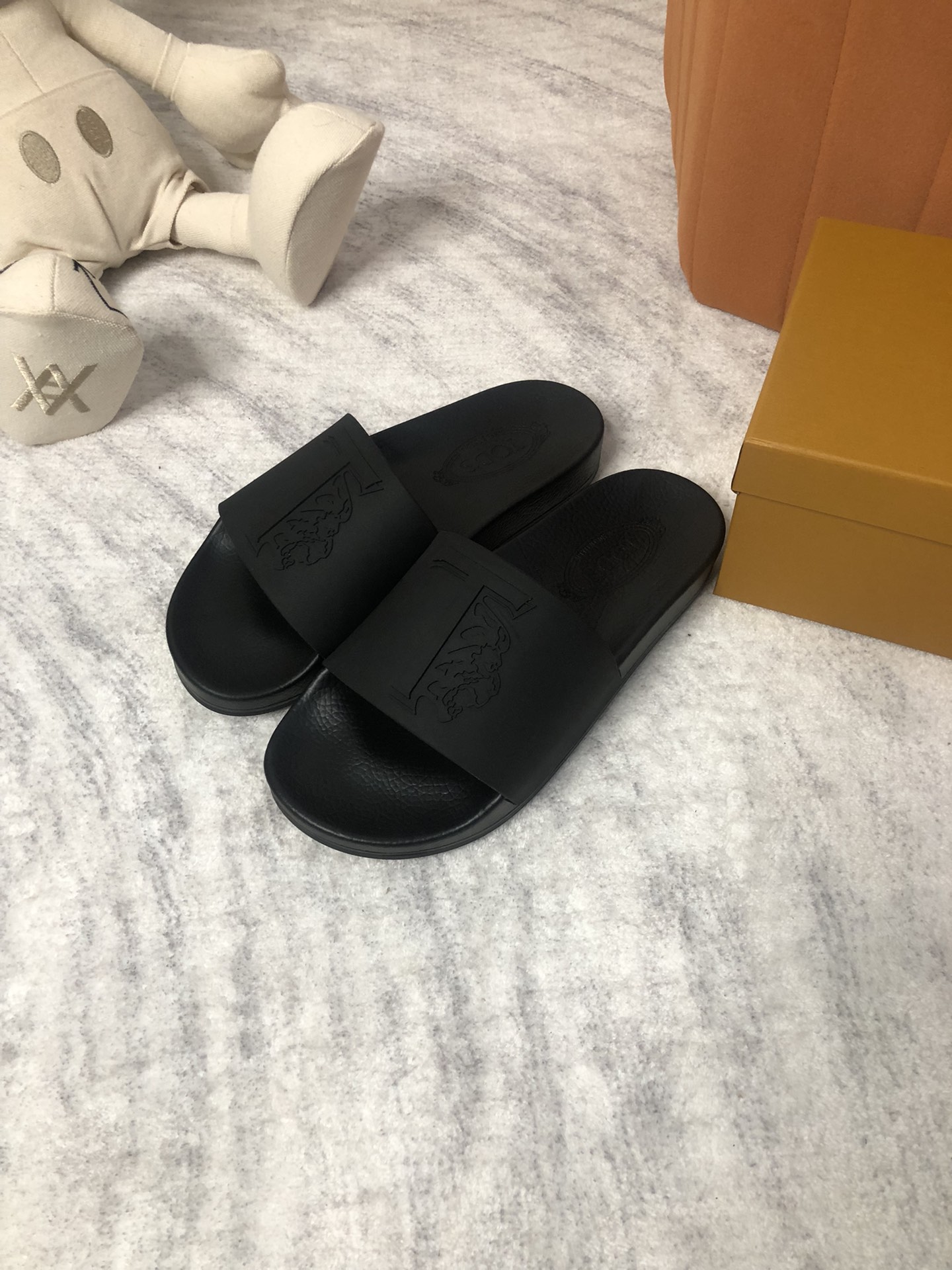 precio de fábrica TODS / Tods 2023 últimas zapatillas de los hombres, el sitio web oficial de produc
