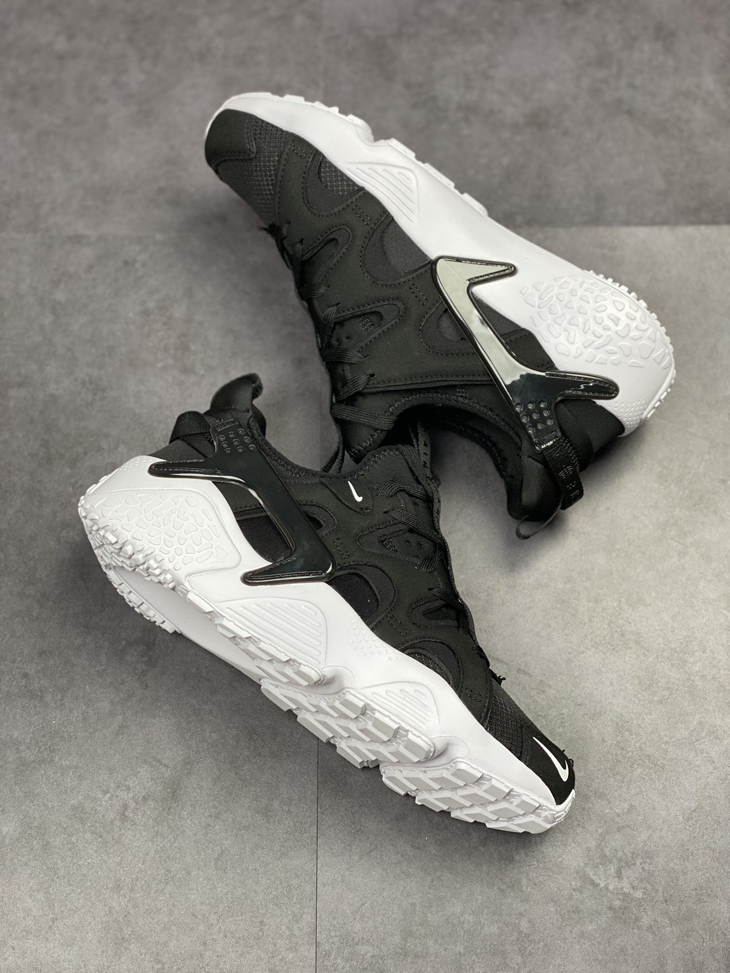 Nike Huarache Wallace pure original version Off-White/Sail neoprene sports and leisure running shoes DQ8031-100