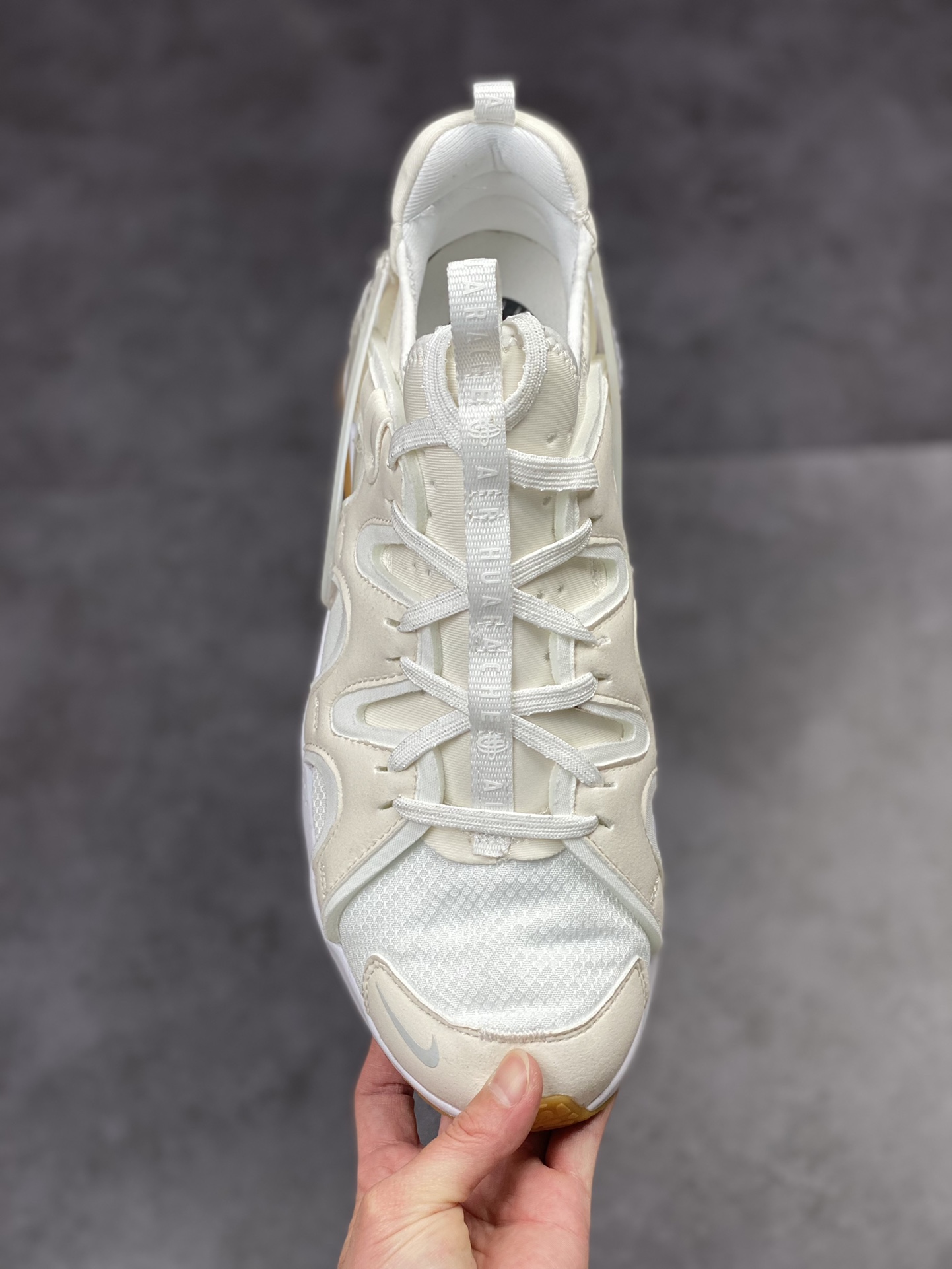 210 Nike Huarache 华莱士 纯原版本 Off-White/Sail 氯丁橡胶运动休闲跑鞋 DQ8031-101