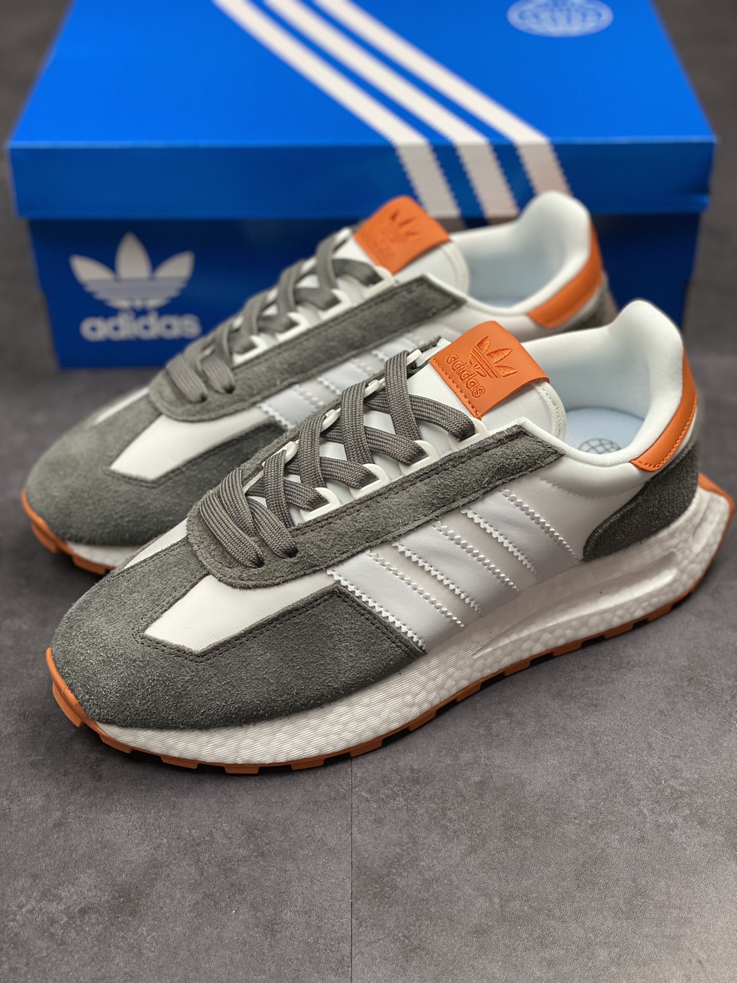 adidas Racing E5 Boost Prototype Speed ??Light Retro Series GY9579