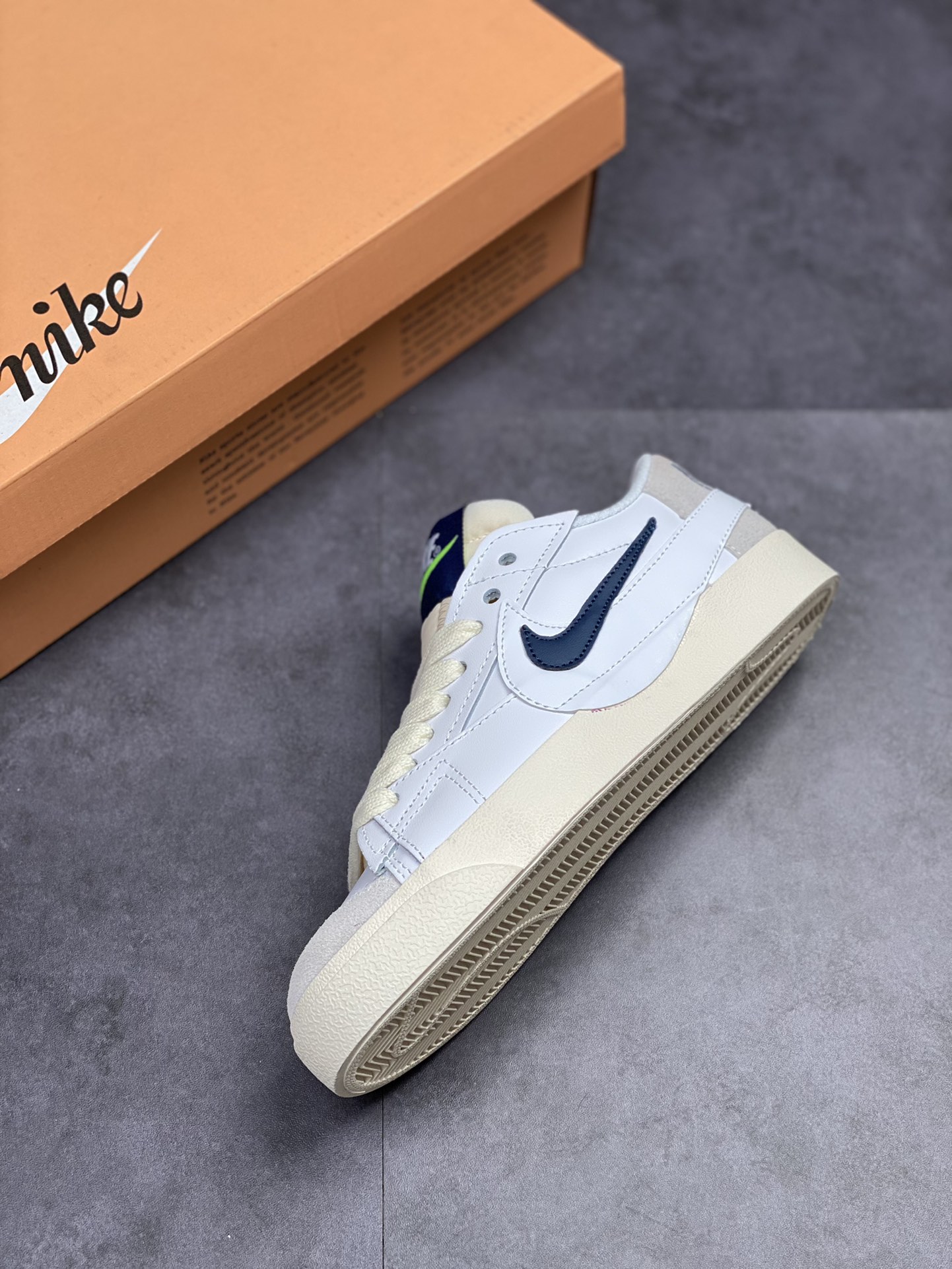 160 Nike Blazer Low '77 Jumbo 重叠双钩 FD0378-121