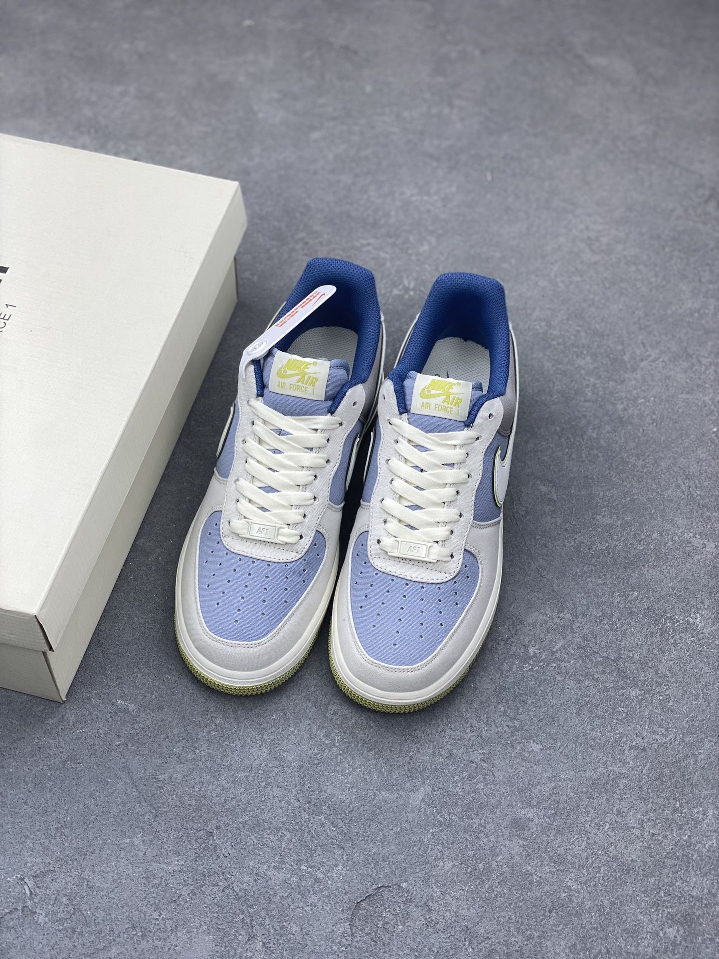 Nike Air Force 1 '07 Low Blue/Green Casual Sneakers - Limited Edition 9 i1677438955 3693 7