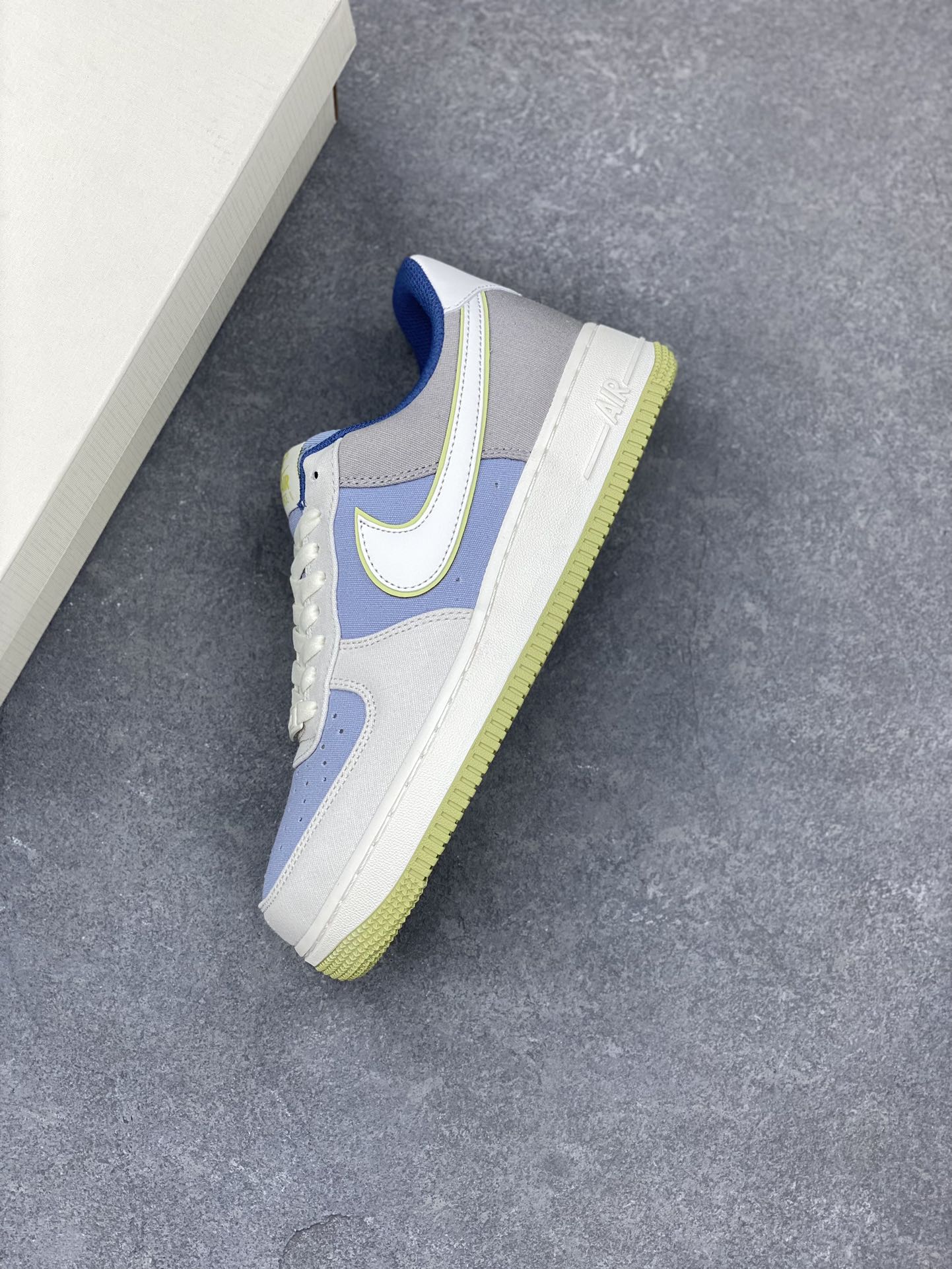 Nike Air Force 1 '07 Low Blue/Green Casual Sneakers - Limited Edition 8 i1677438955 9525 6