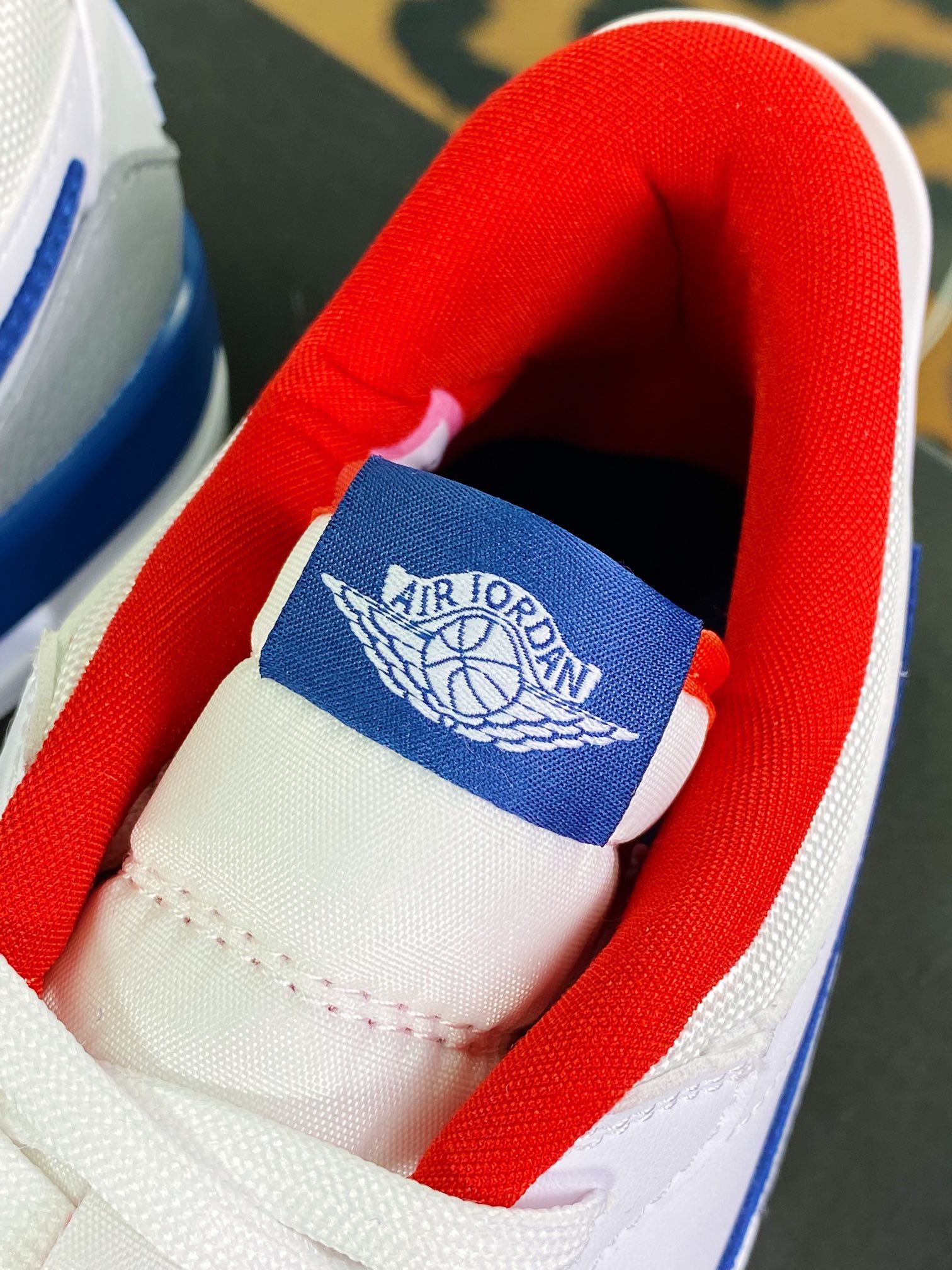 260  Air Jordan Legacy 312 Low”Easter”乔丹最强篮球鞋“白雾灰宝蓝红爆裂纹”CD7069-104