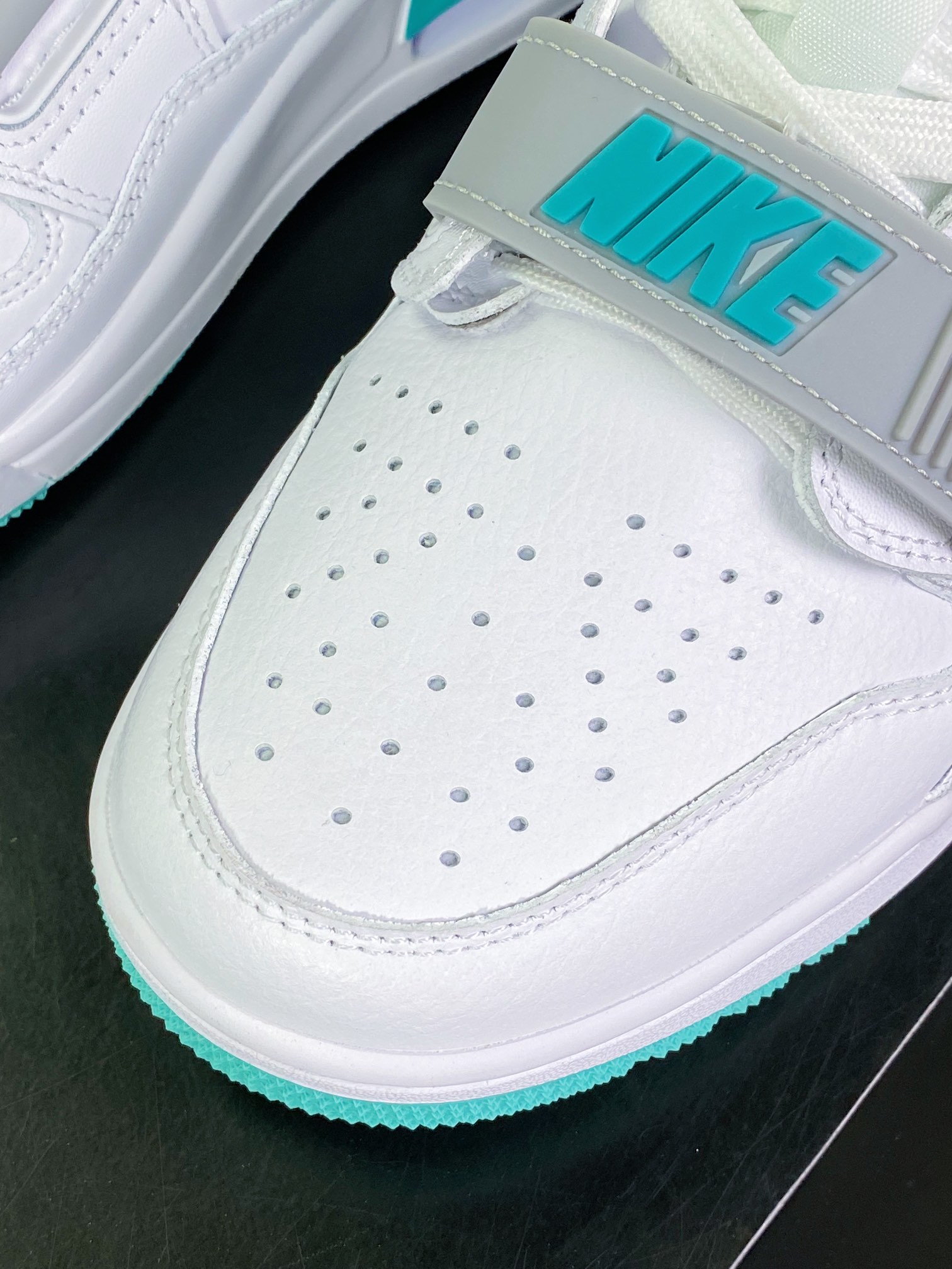 260 Air Jordan Legacy 312 Low”White Turquois”乔丹篮球鞋“白绿蒂芙尼爆裂纹”CD7069-130