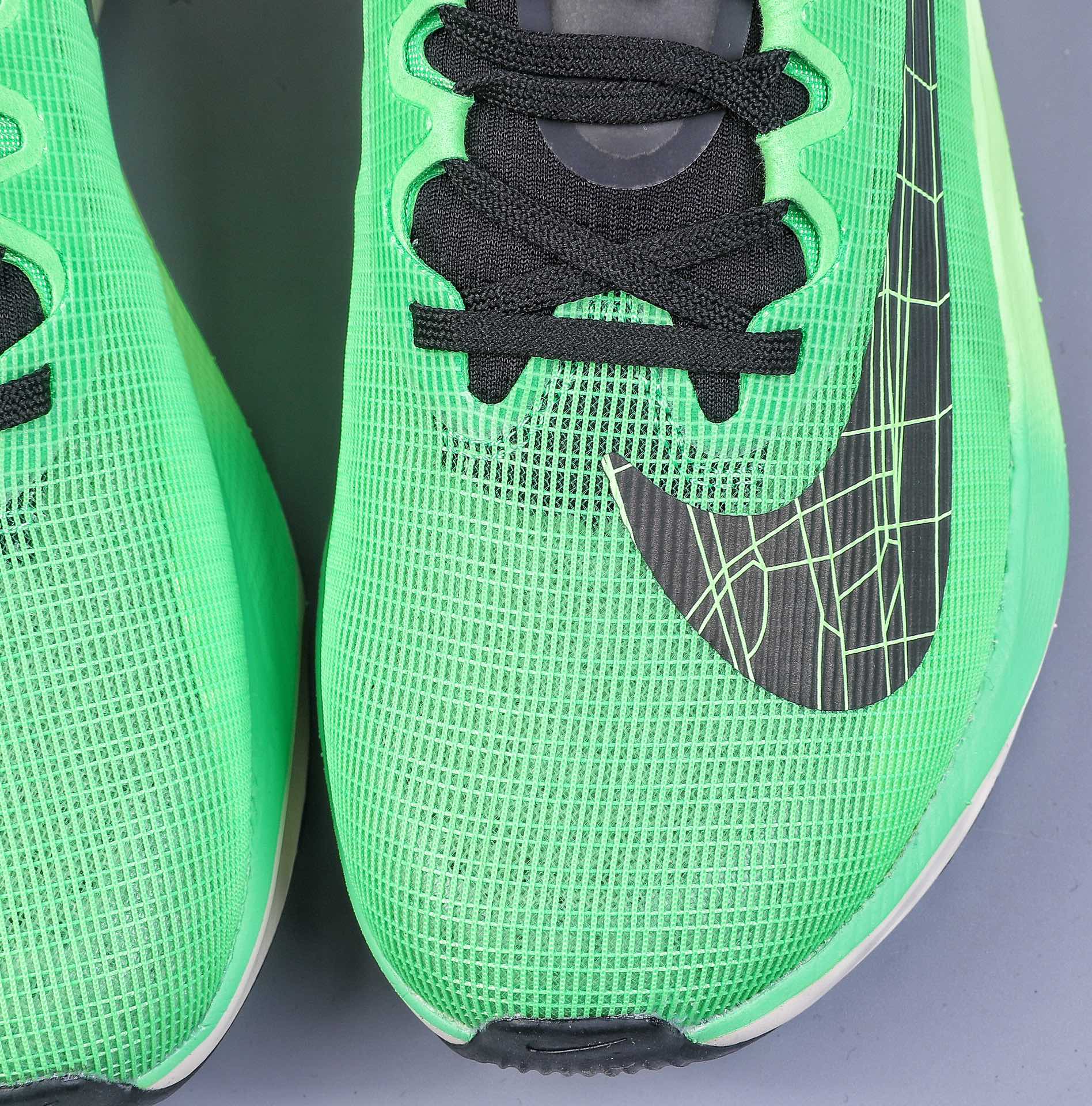 290 纯原 Nike Zoom Fly 5 耐克超弹轻盈跑步鞋 DZ4783-304