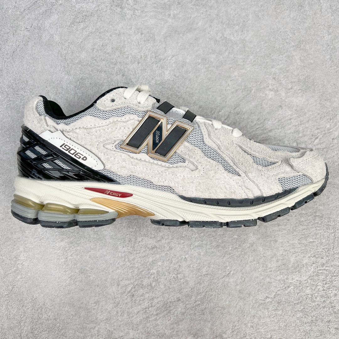 💰240 ＃M纯原 新百伦NB New Balance M1906DC 白鲸白 全套原楦原纸板原厂数据开发 进口三明治网面 原装进口皮料正确绒感卡色 正确中底拉帮中底网布细节 原厂标裁 带紫光防伪 定制后跟透明水晶模块 冲裁组合 大底贴合程度胶水上色把控完美 整洁度挑战全网艺术家 多道序QC把关品质完善 匠心打造 耗时两个月开发完成 工艺极其复杂难度可想而知 新开独立私模大底 全网唯一正确六层组合大底 高端零售专供产物 Size：36 37 37.5 38 38.5 39 40 40.5 41 42 42.5 43 44 45.5 46.5 47 编码：by3936010-运动鞋