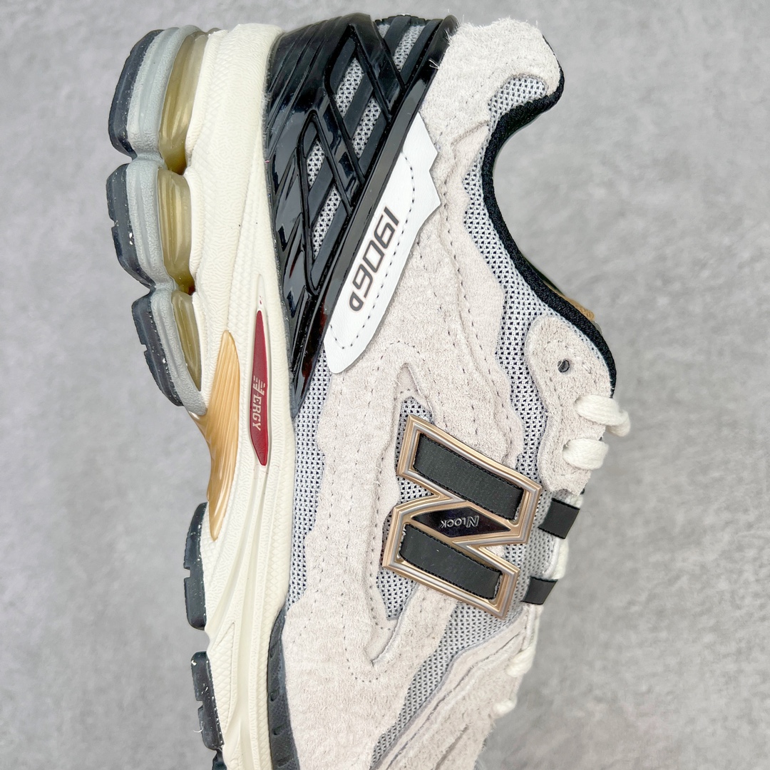 图片[6]-💰240 ＃M纯原 新百伦NB New Balance M1906DC 白鲸白 全套原楦原纸板原厂数据开发 进口三明治网面 原装进口皮料正确绒感卡色 正确中底拉帮中底网布细节 原厂标裁 带紫光防伪 定制后跟透明水晶模块 冲裁组合 大底贴合程度胶水上色把控完美 整洁度挑战全网艺术家 多道序QC把关品质完善 匠心打造 耗时两个月开发完成 工艺极其复杂难度可想而知 新开独立私模大底 全网唯一正确六层组合大底 高端零售专供产物 Size：36 37 37.5 38 38.5 39 40 40.5 41 42 42.5 43 44 45.5 46.5 47 编码：by3936010-运动鞋