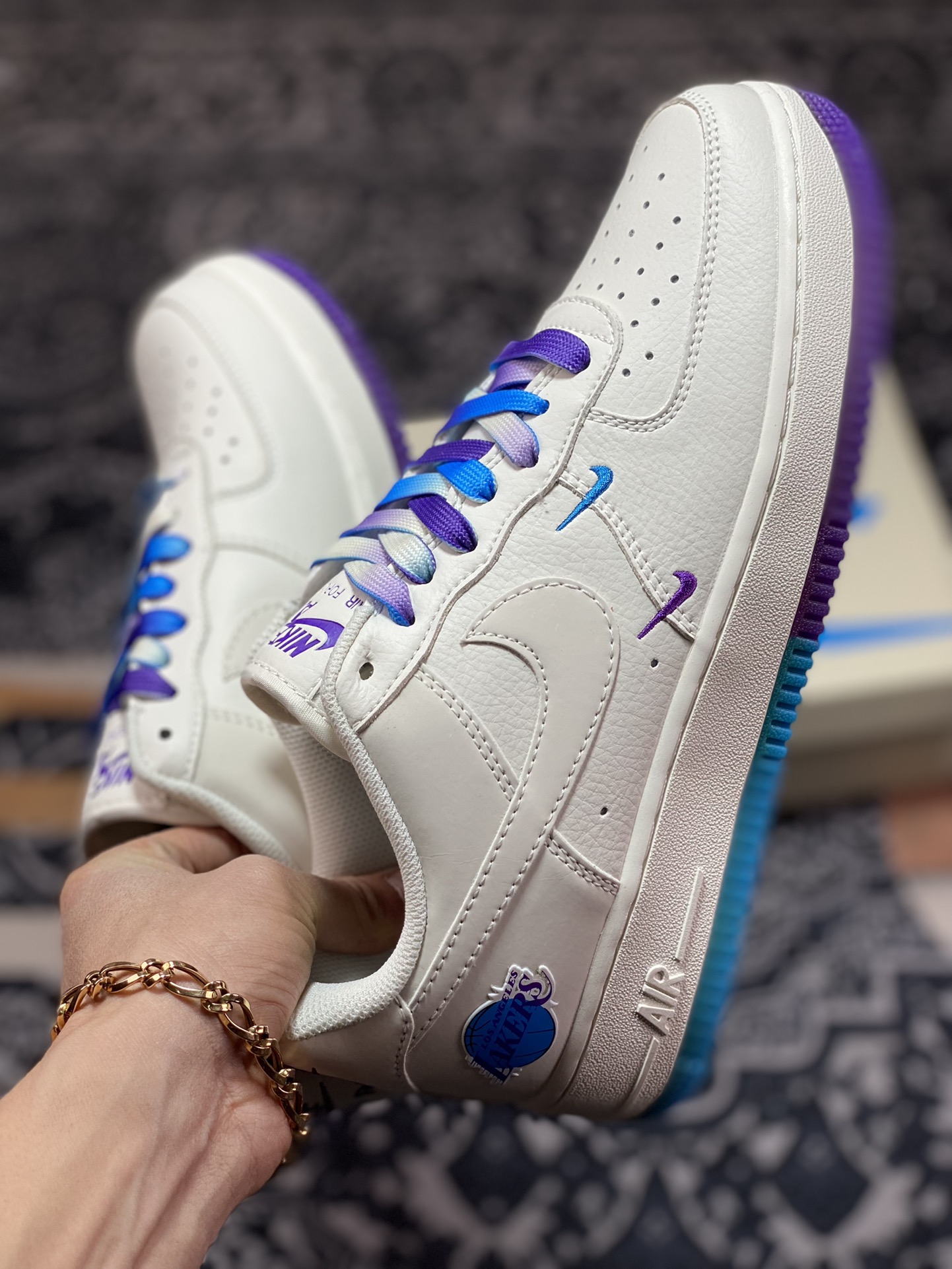 Nike Air Force 1’07 Low QS”Sail/Purple/Blue/Lakers”空军一号LA9696-023