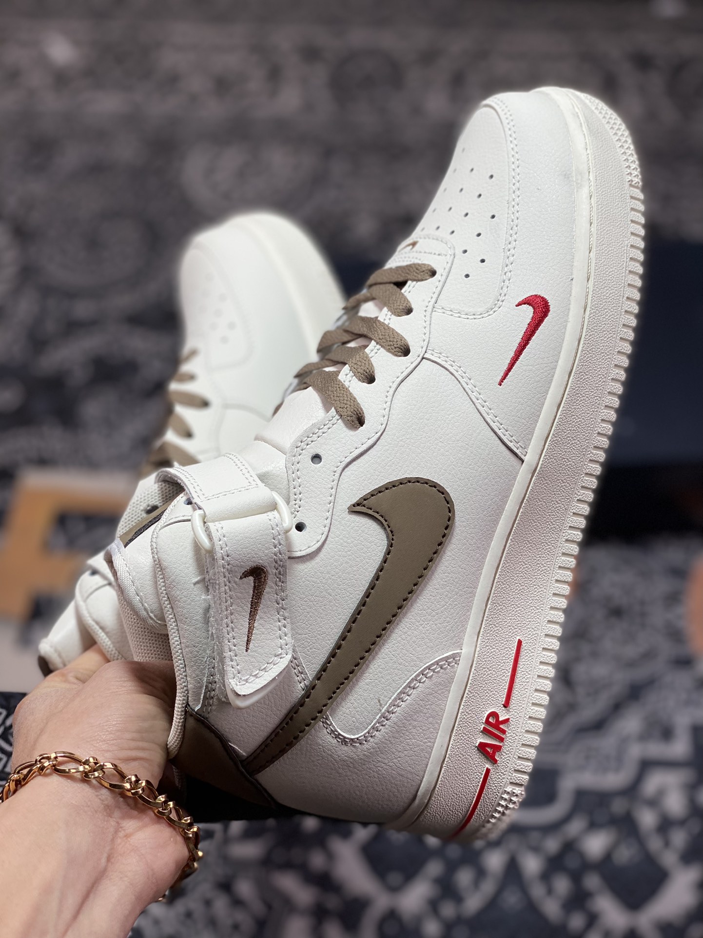 原装级别 Nike Air Force 1 HI YOHOOD 白棕 空军一号中帮休闲板鞋 808123-996