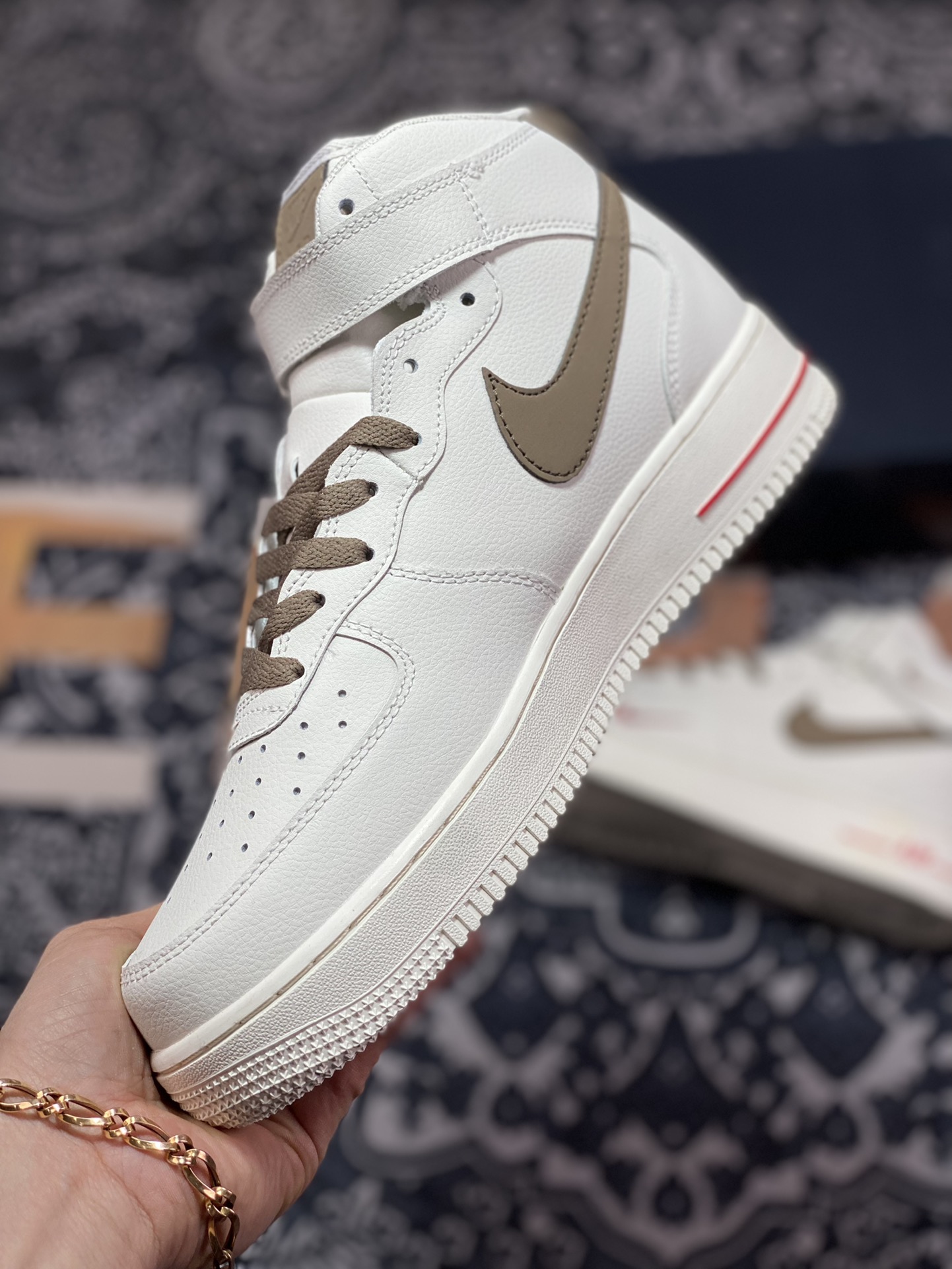 原装级别 Nike Air Force 1 HI YOHOOD 白棕 空军一号中帮休闲板鞋 808123-996